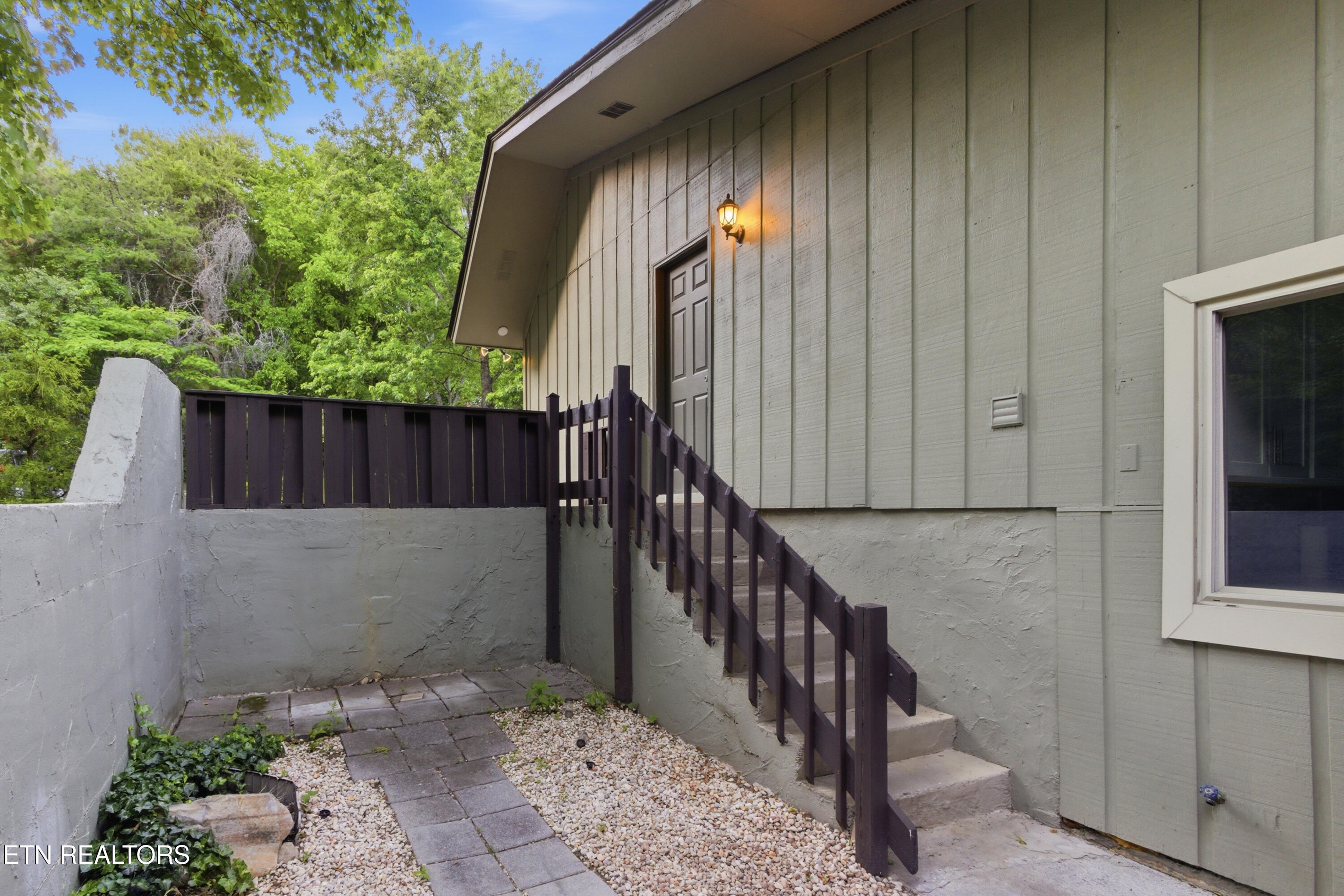 1900 Ridgecrest Drive Knoxville TN 37918