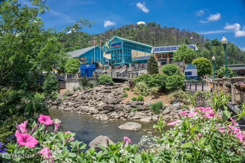 2850 Joyner Hills Lane Sevierville TN 37876