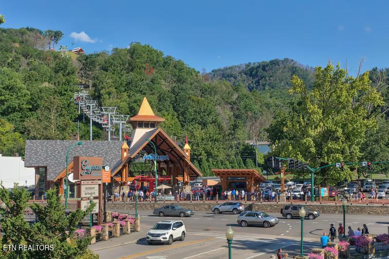 2850 Joyner Hills Lane Sevierville TN 37876