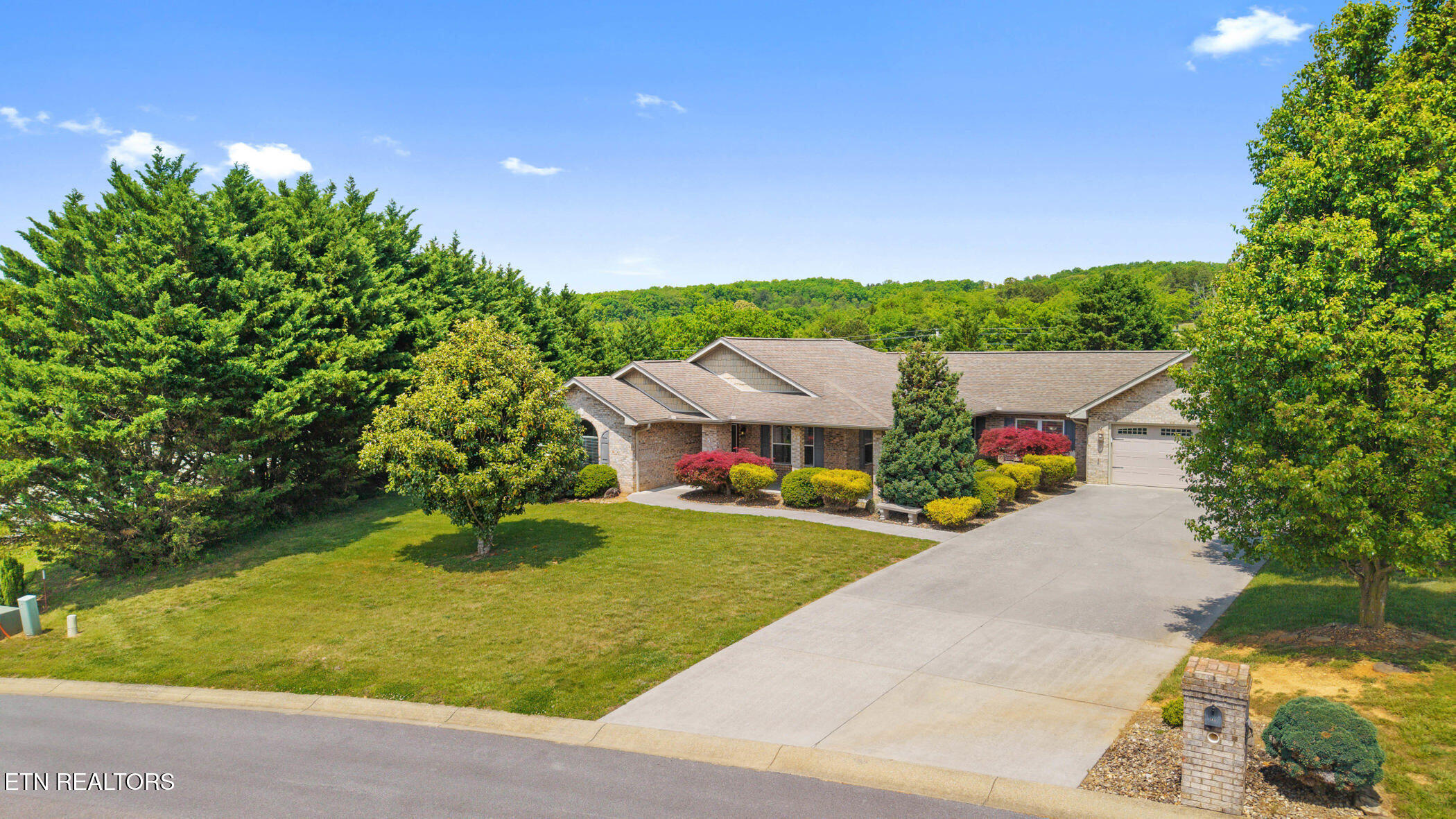 1018 Southwind Circle Dandridge TN 37725