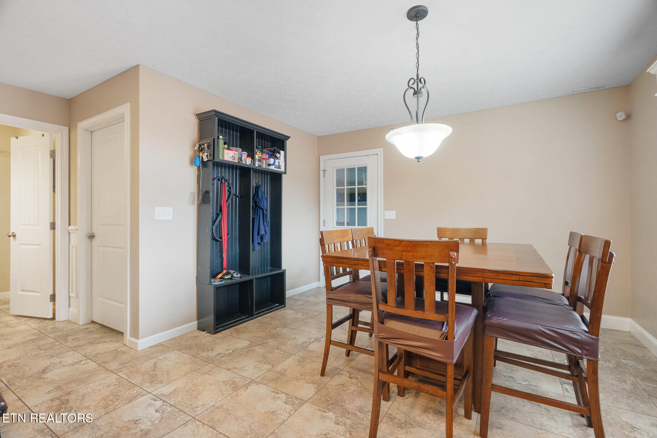 1018 Southwind Circle Dandridge TN 37725