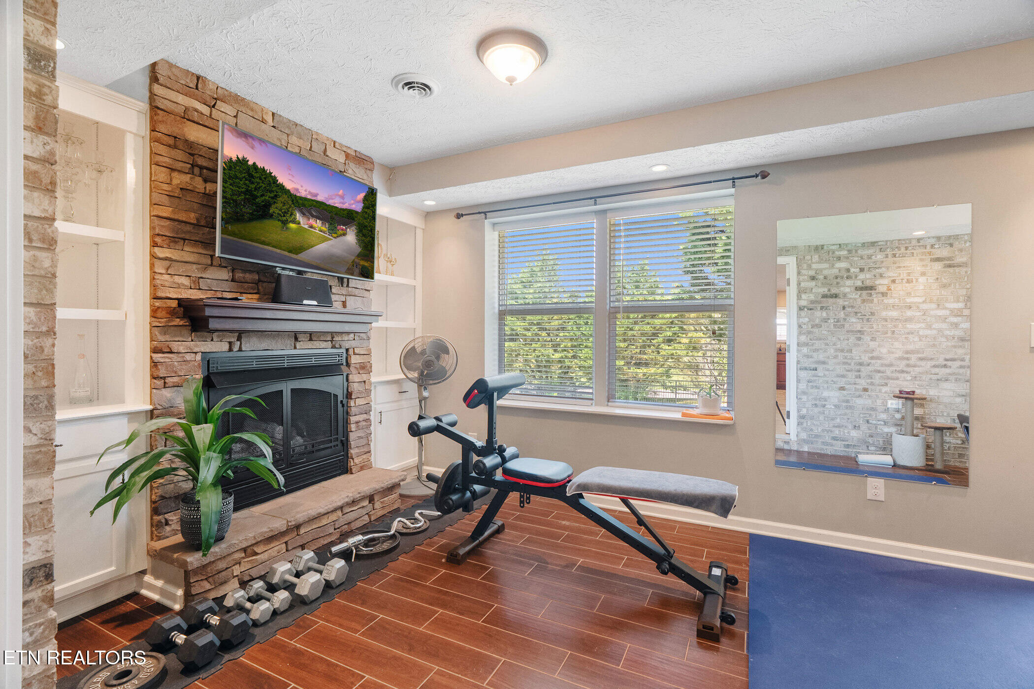 1018 Southwind Circle Dandridge TN 37725