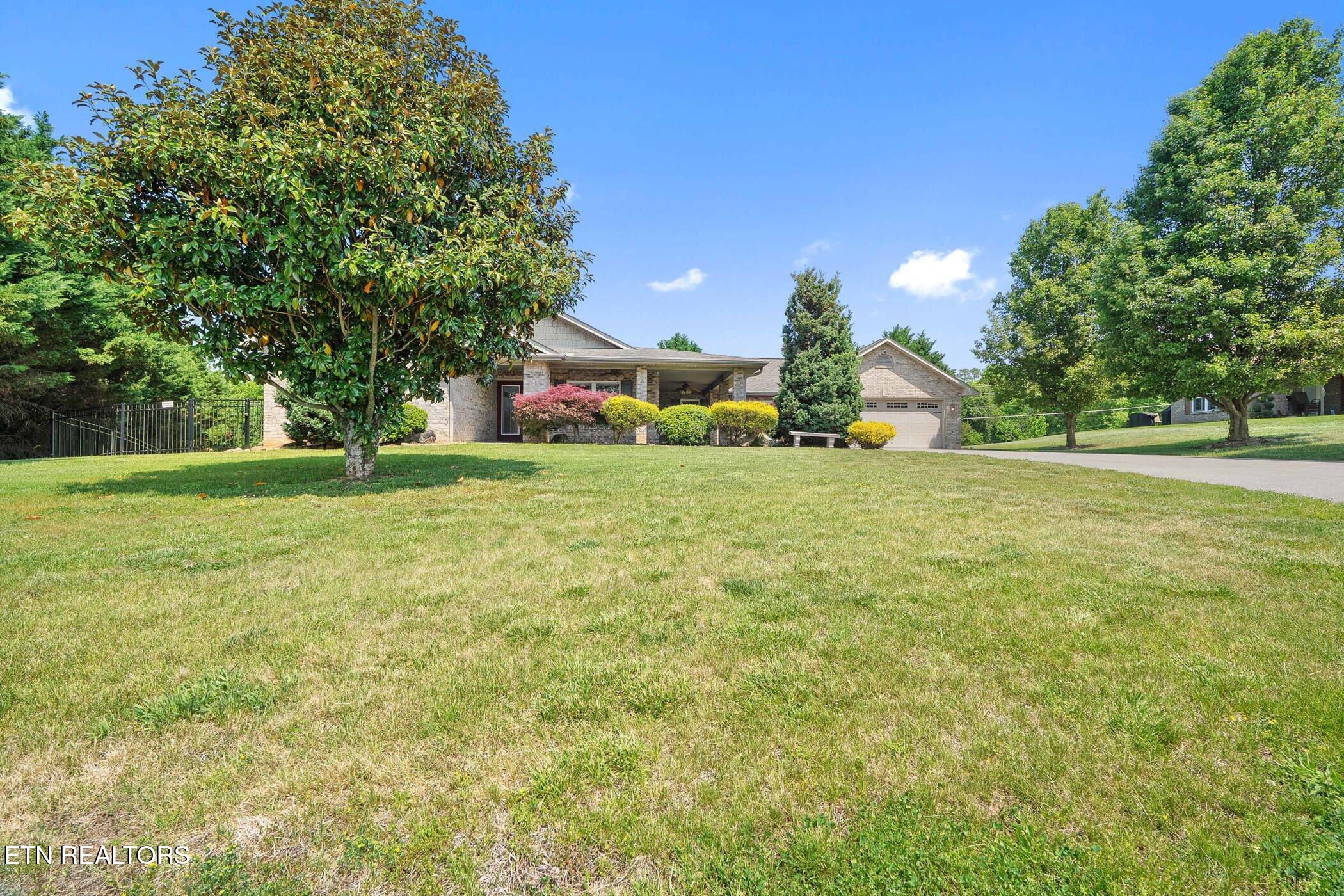 1018 Southwind Circle Dandridge TN 37725
