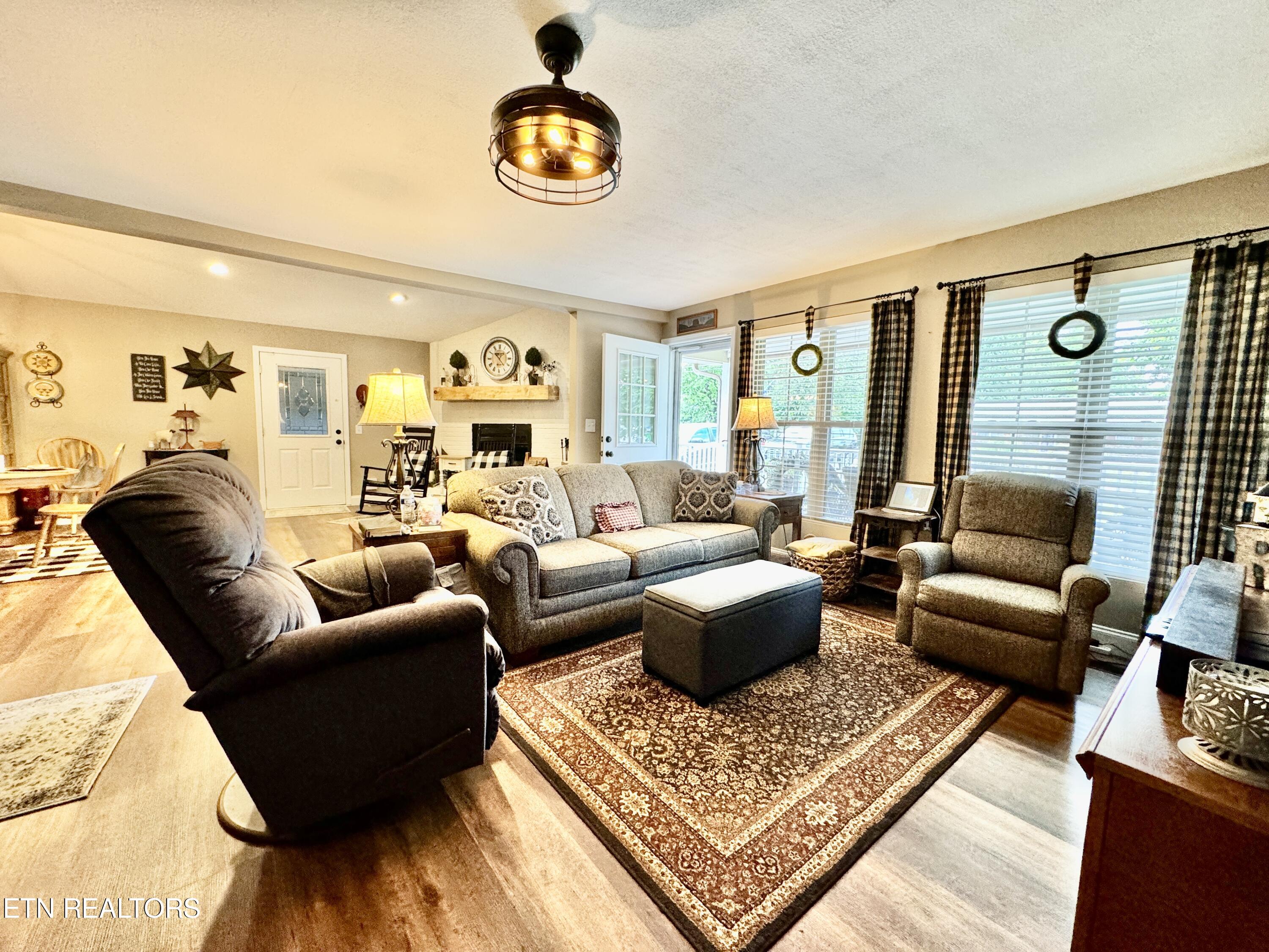 220 Pat Road Knoxville TN 37922