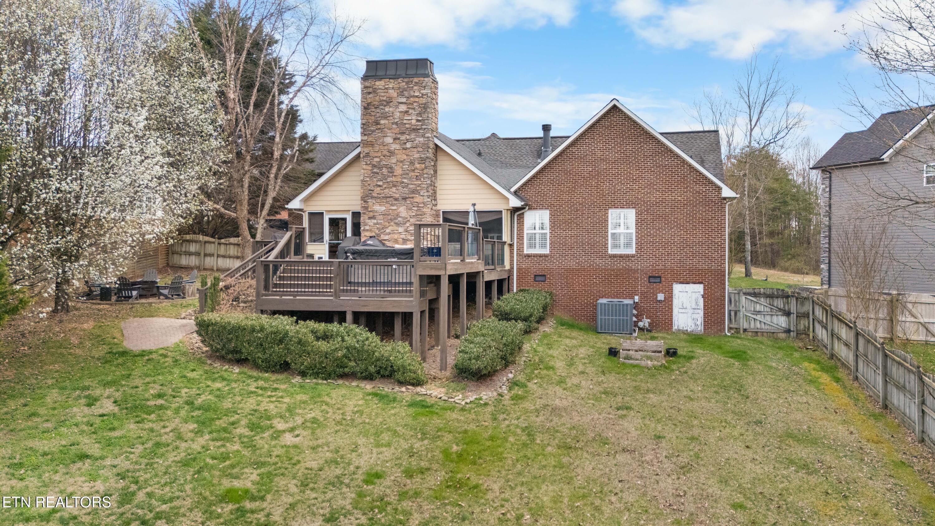 1407 Willow Field Lane Knoxville TN 37931