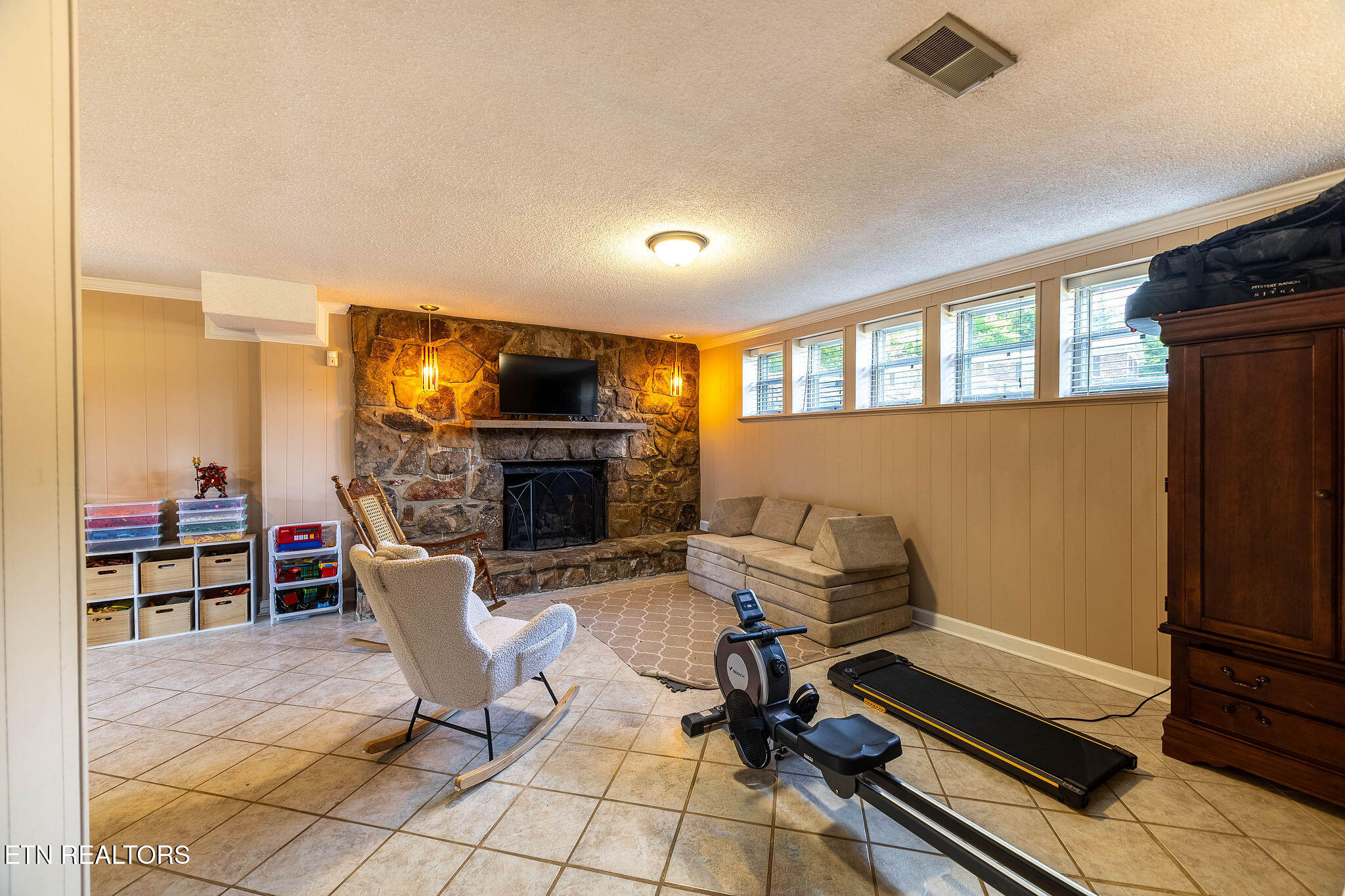 9000 Stately Circle Knoxville TN 37923