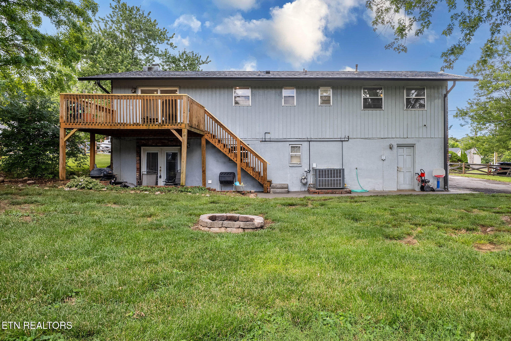 9000 Stately Circle Knoxville TN 37923