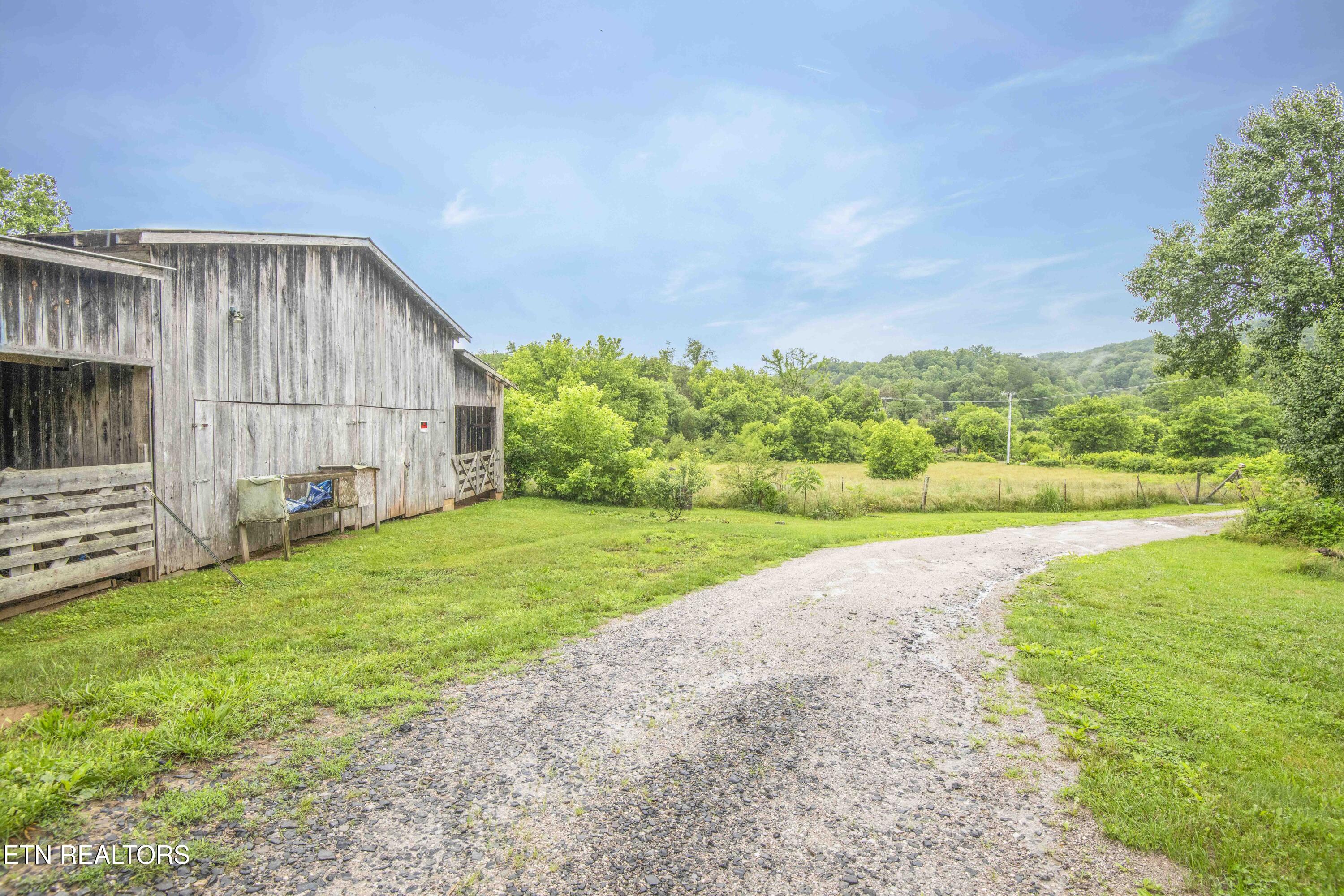555 Little Valley Road Maynardville TN 37807