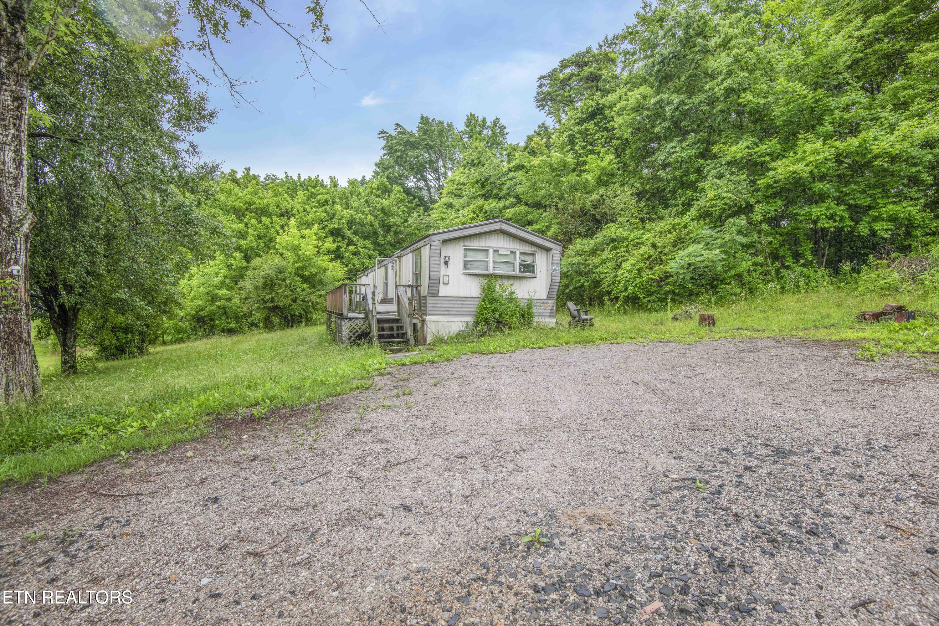 555 Little Valley Road Maynardville TN 37807