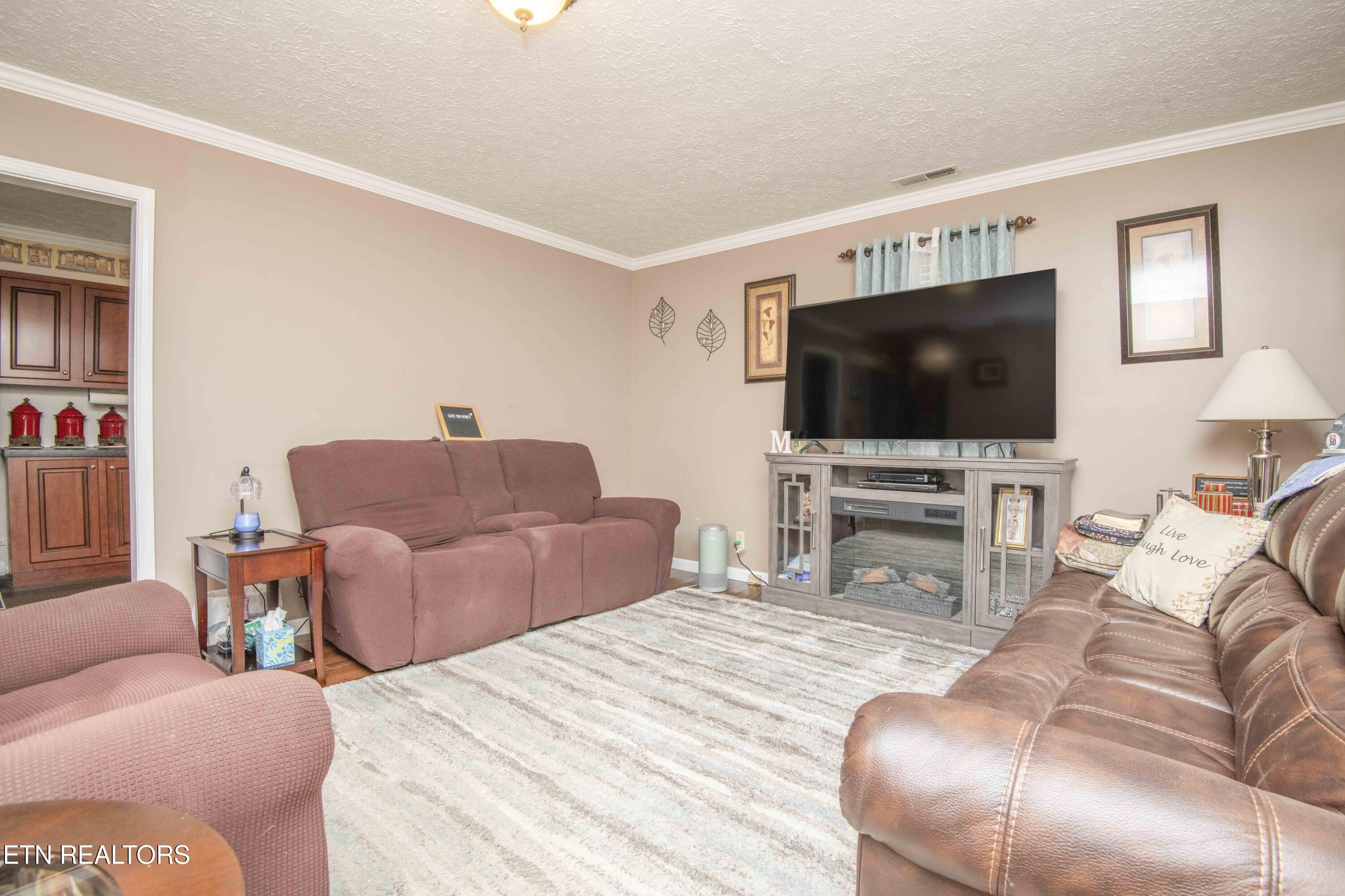 555 Little Valley Road Maynardville TN 37807