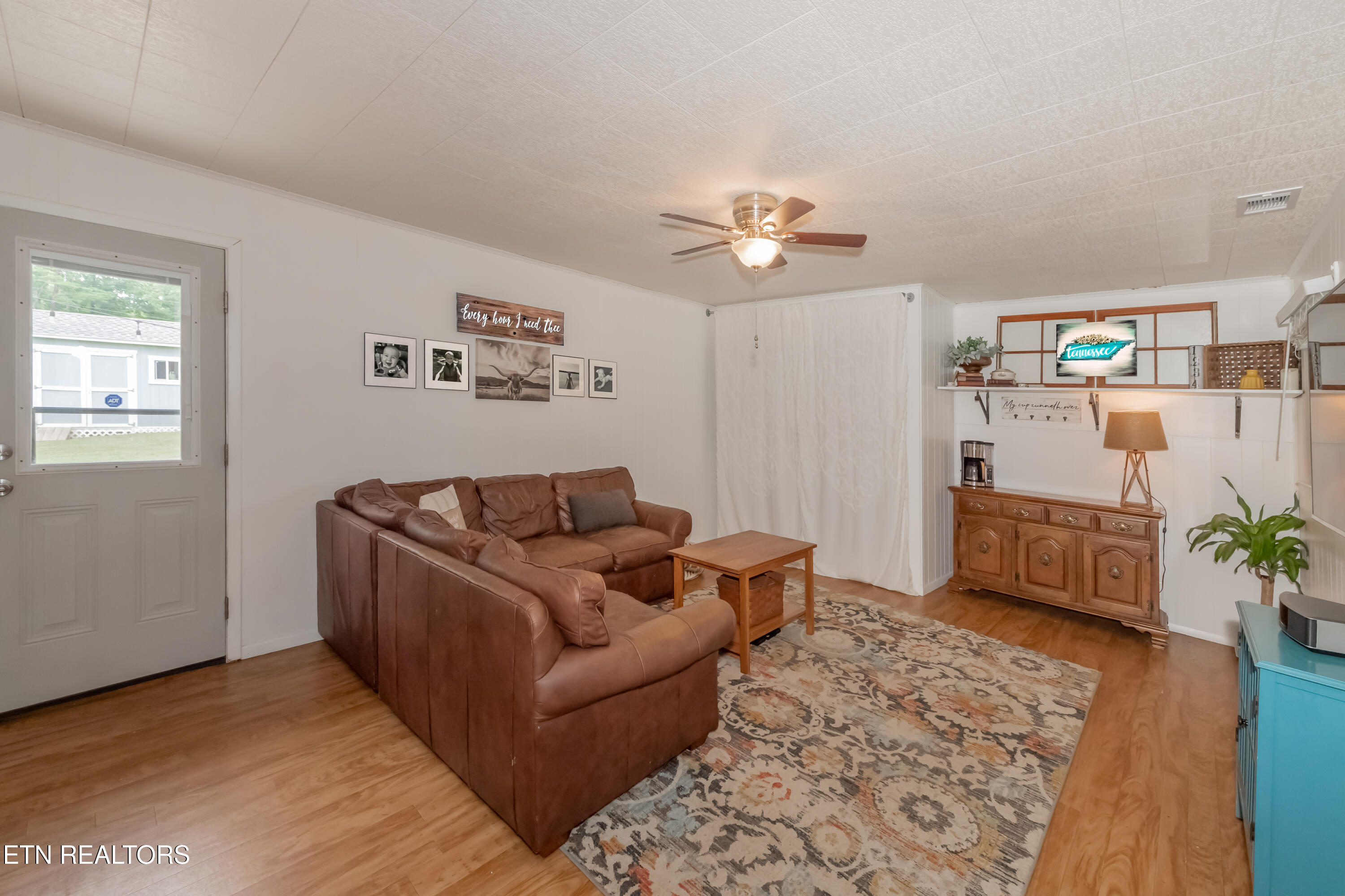 6616 Candy Lane Knoxville TN 37920