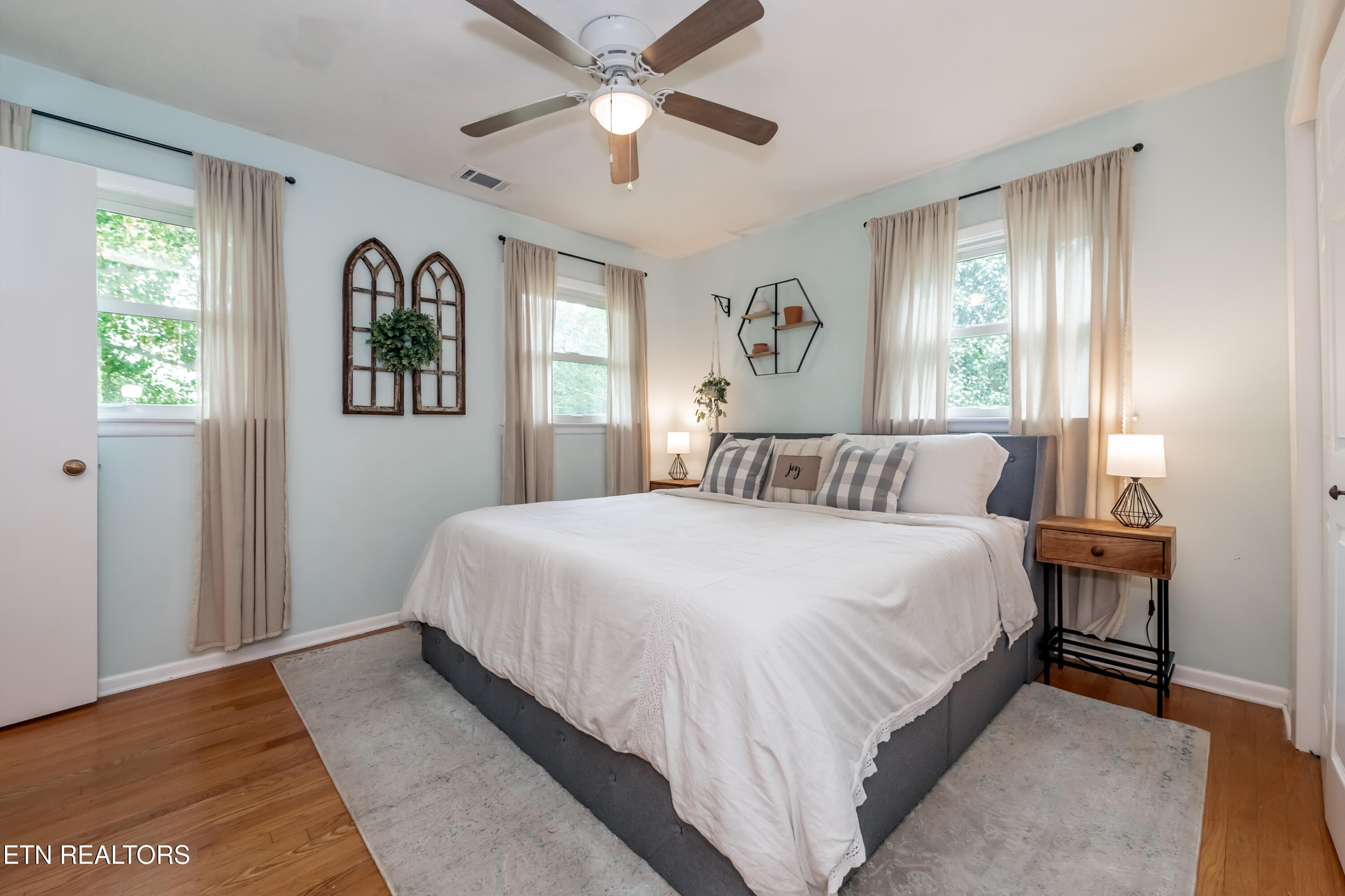 6616 Candy Lane Knoxville TN 37920