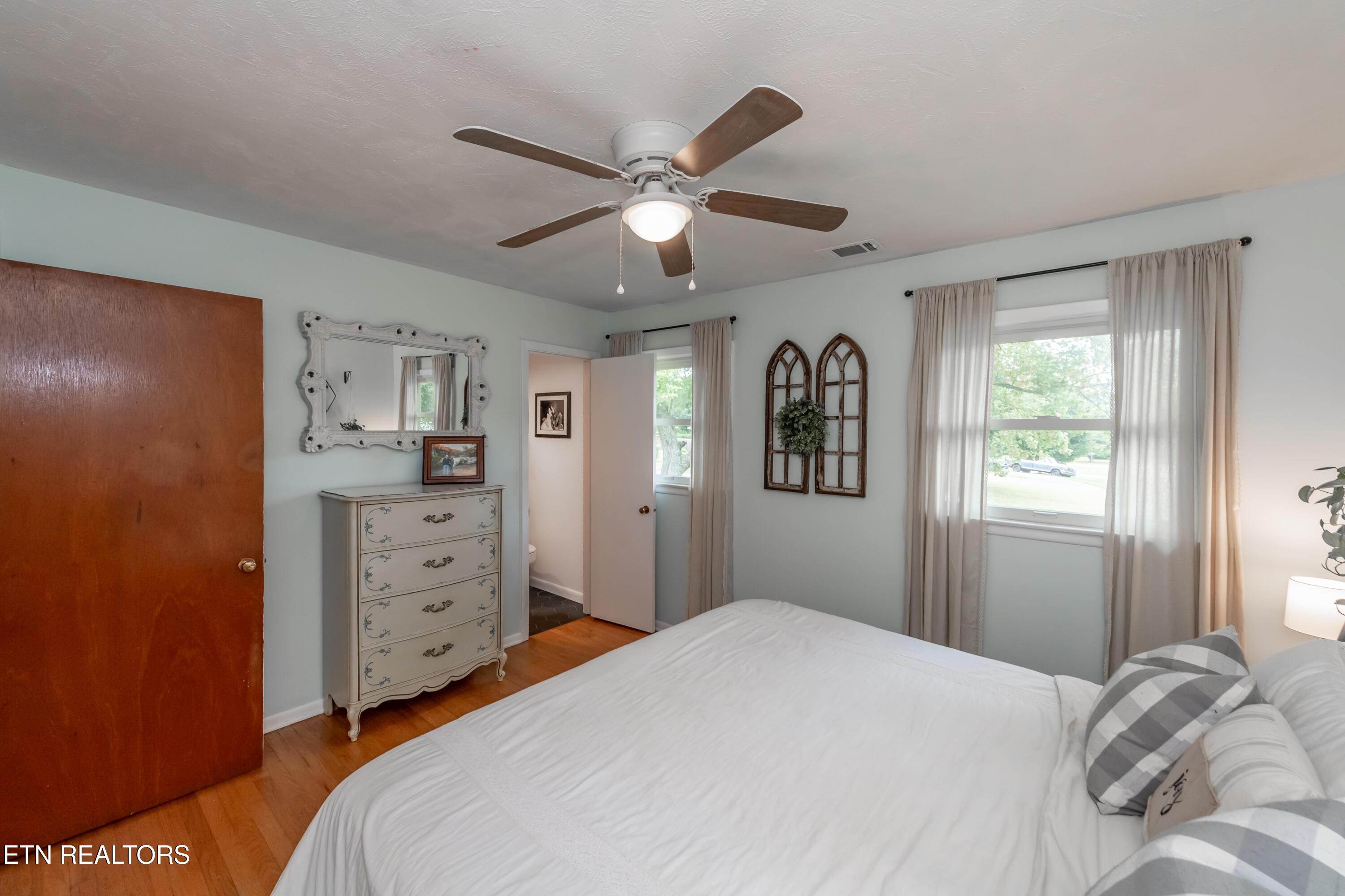 6616 Candy Lane Knoxville TN 37920