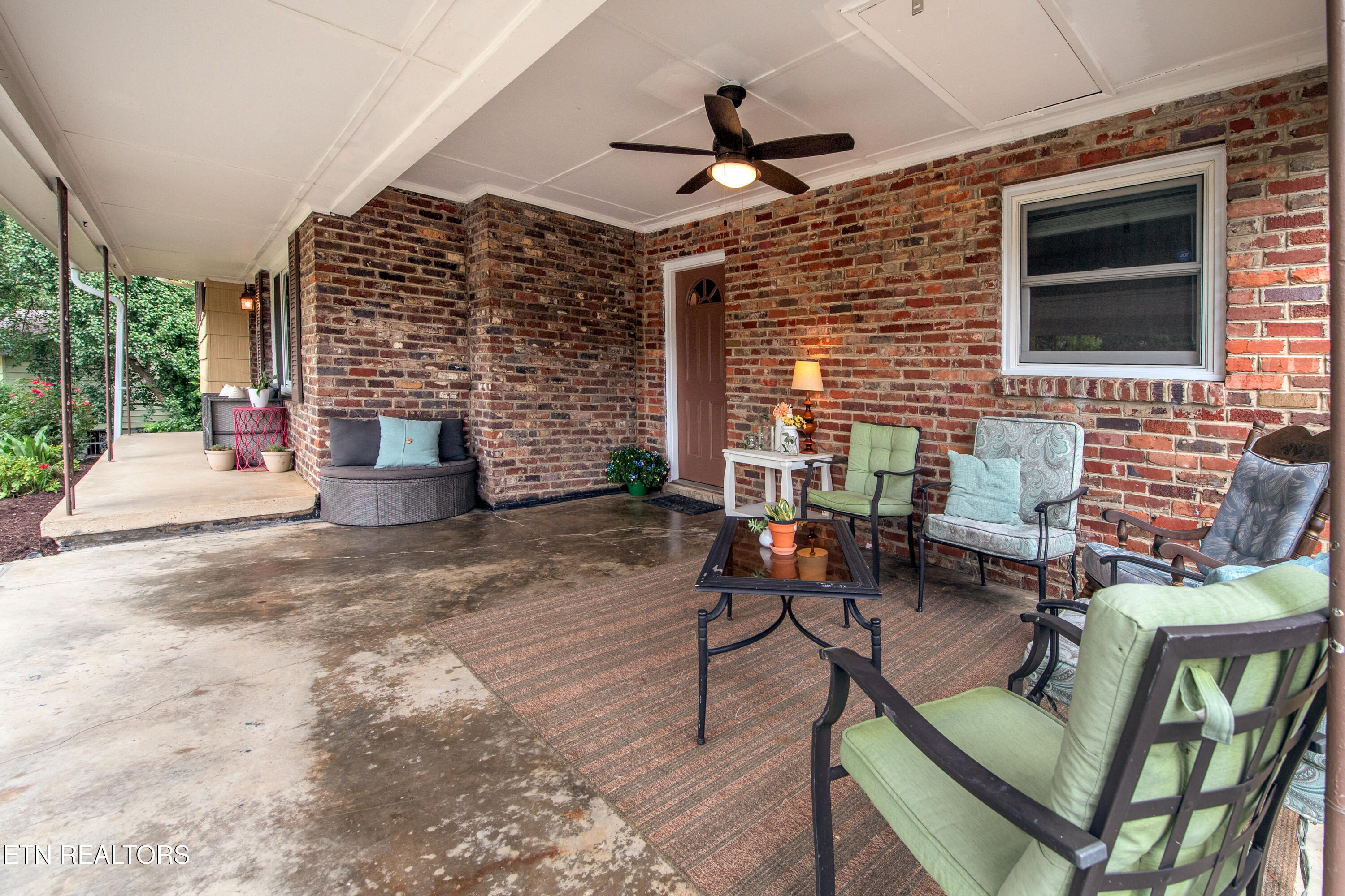 6616 Candy Lane Knoxville TN 37920