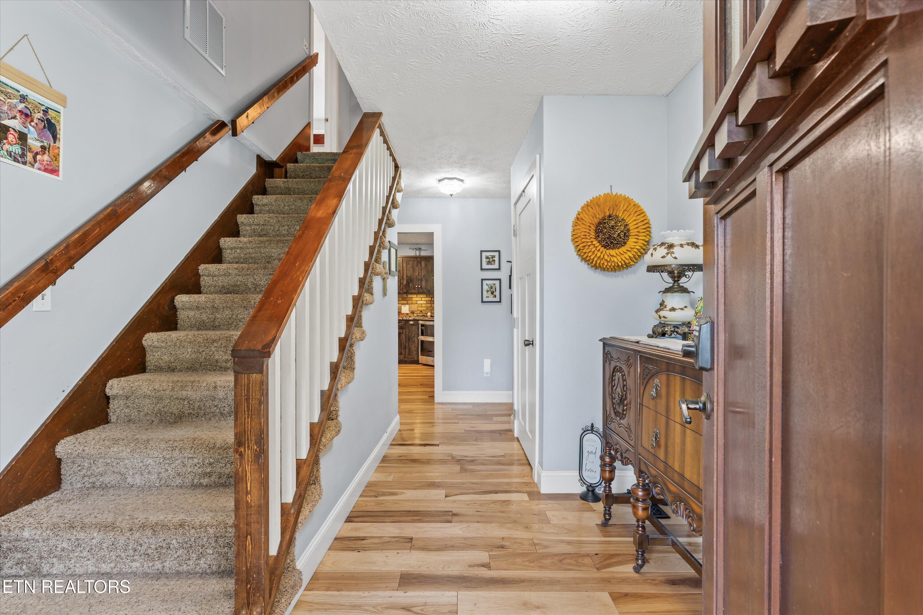 6239 N Trigonia Road Greenback TN 37742