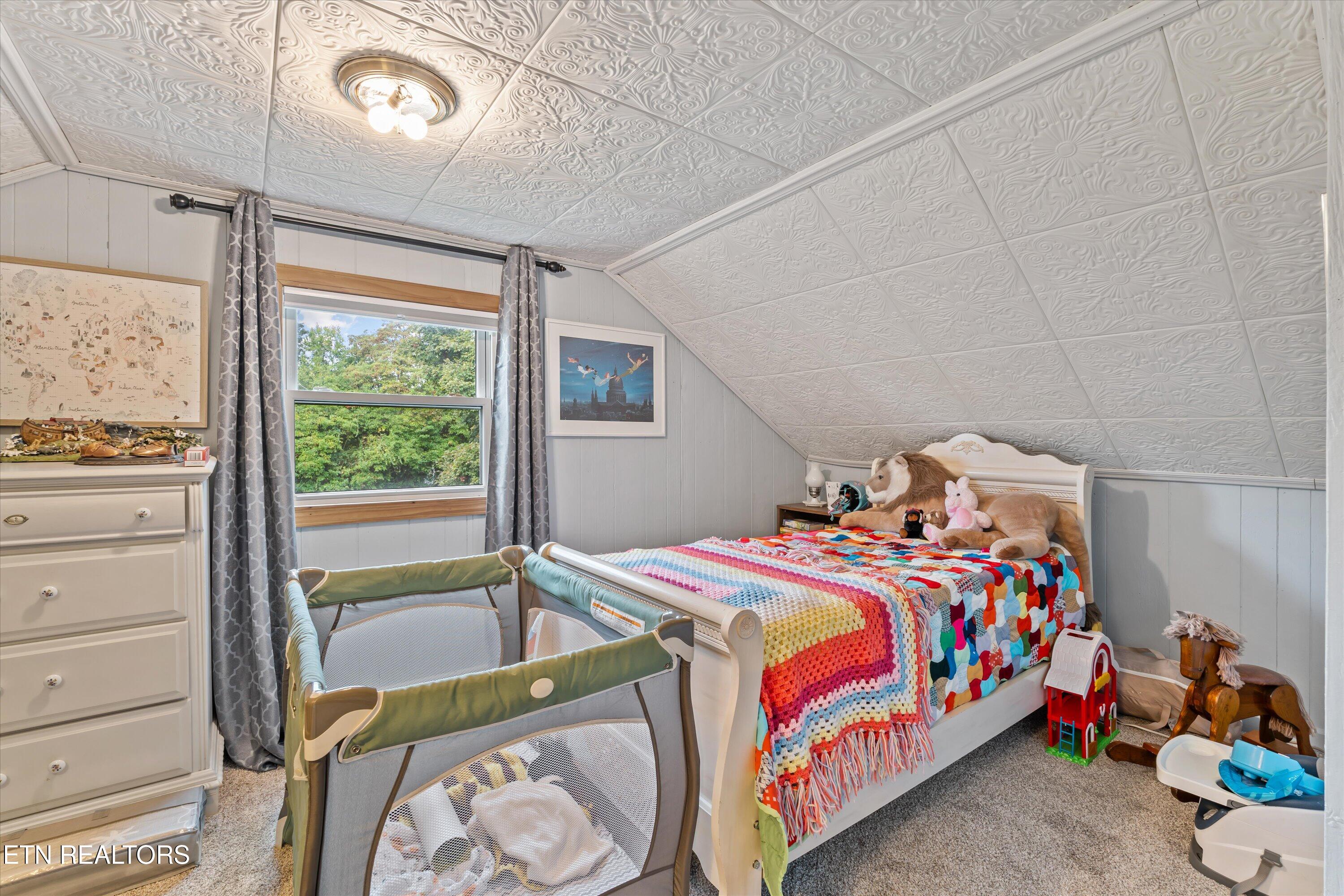6239 N Trigonia Road Greenback TN 37742