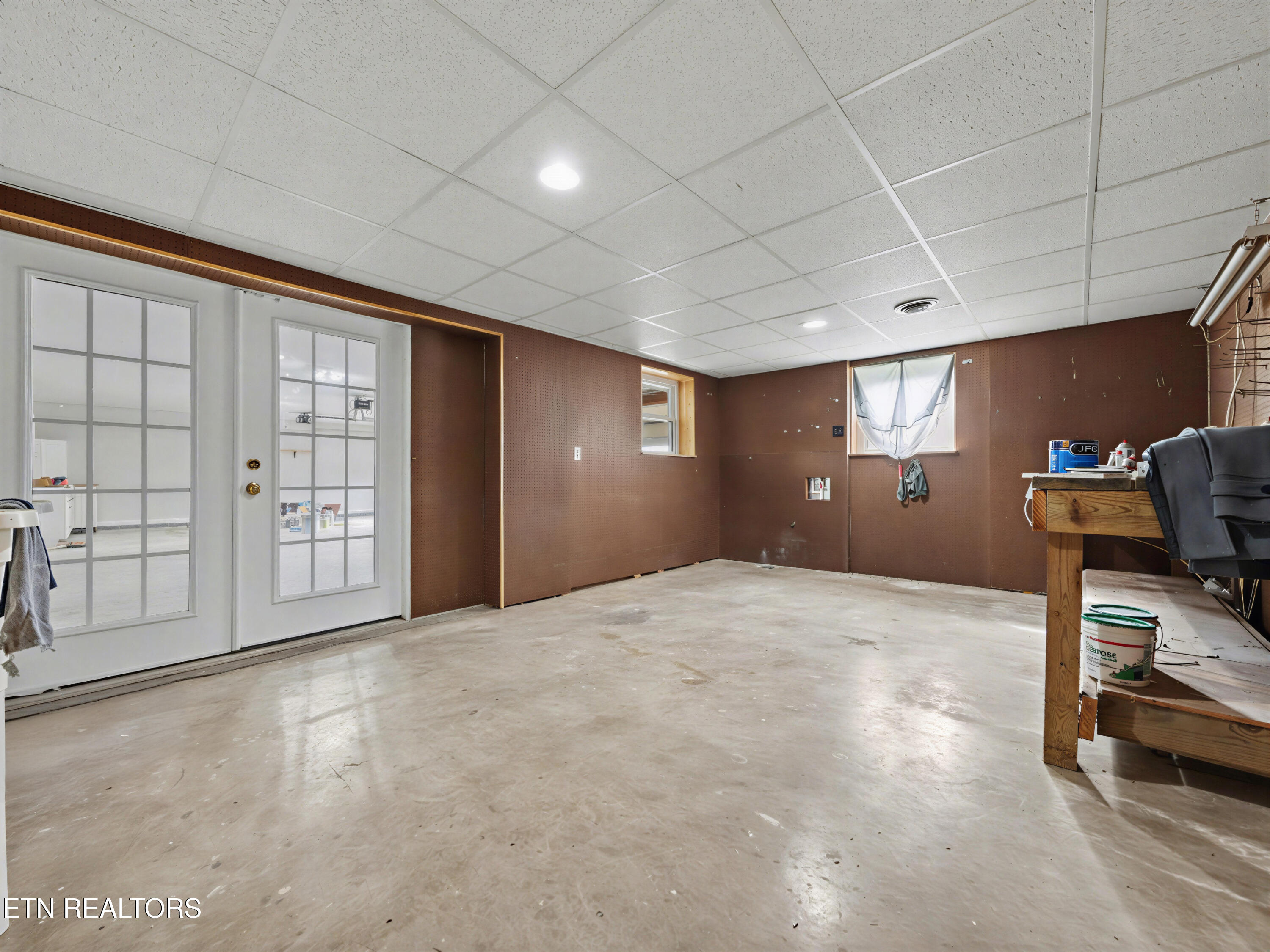 6239 N Trigonia Road Greenback TN 37742