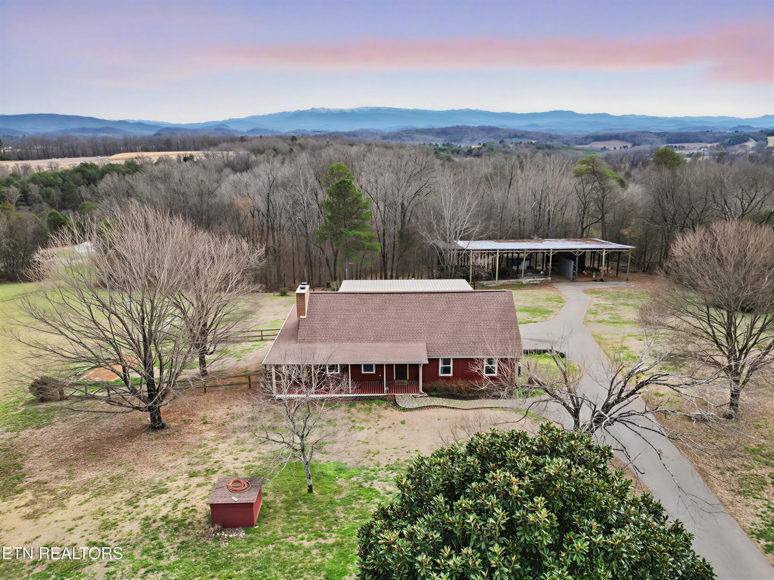 6239 N Trigonia Road Greenback TN 37742