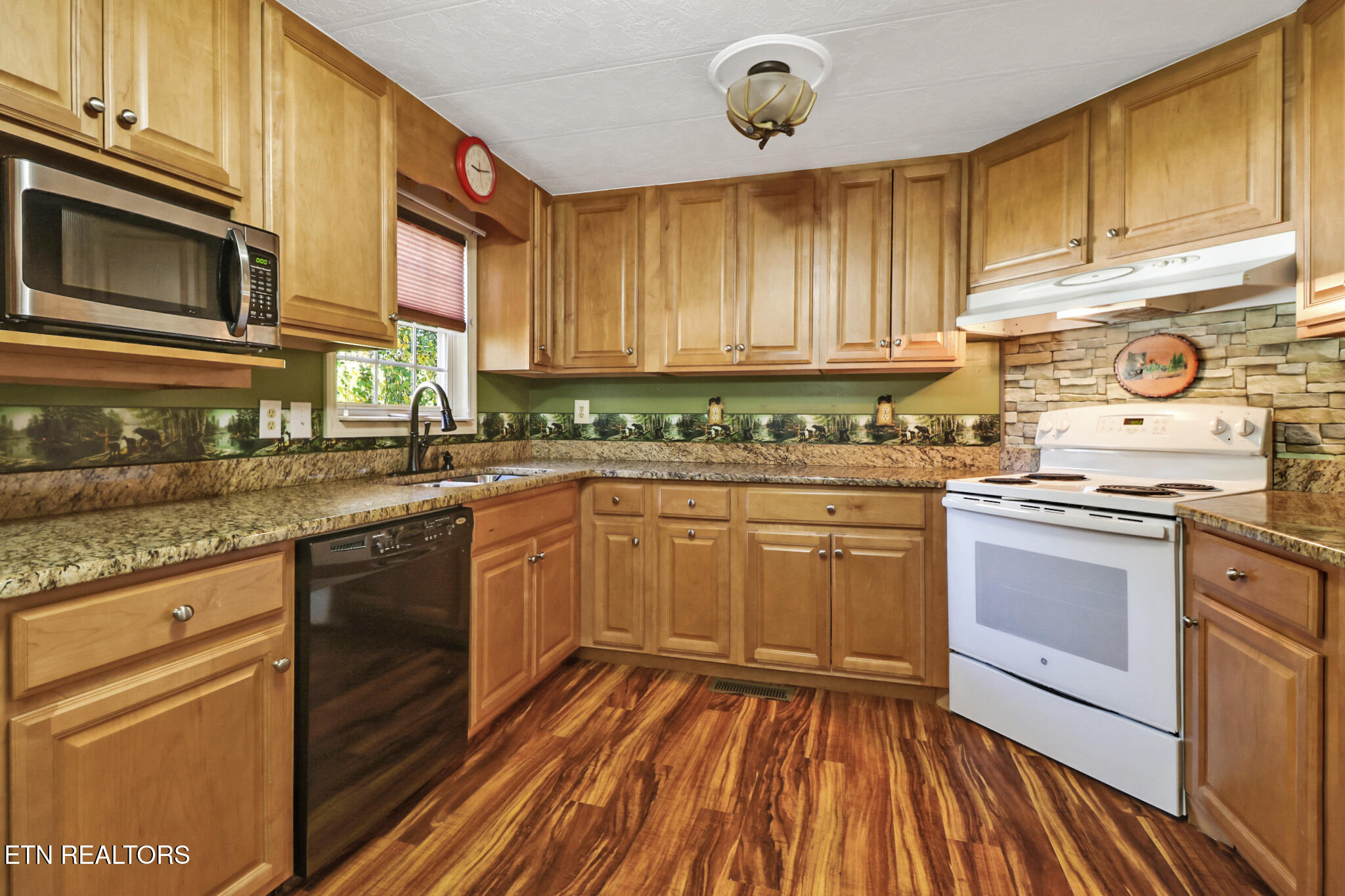 263 Dartmoor Drive Crossville TN 38558