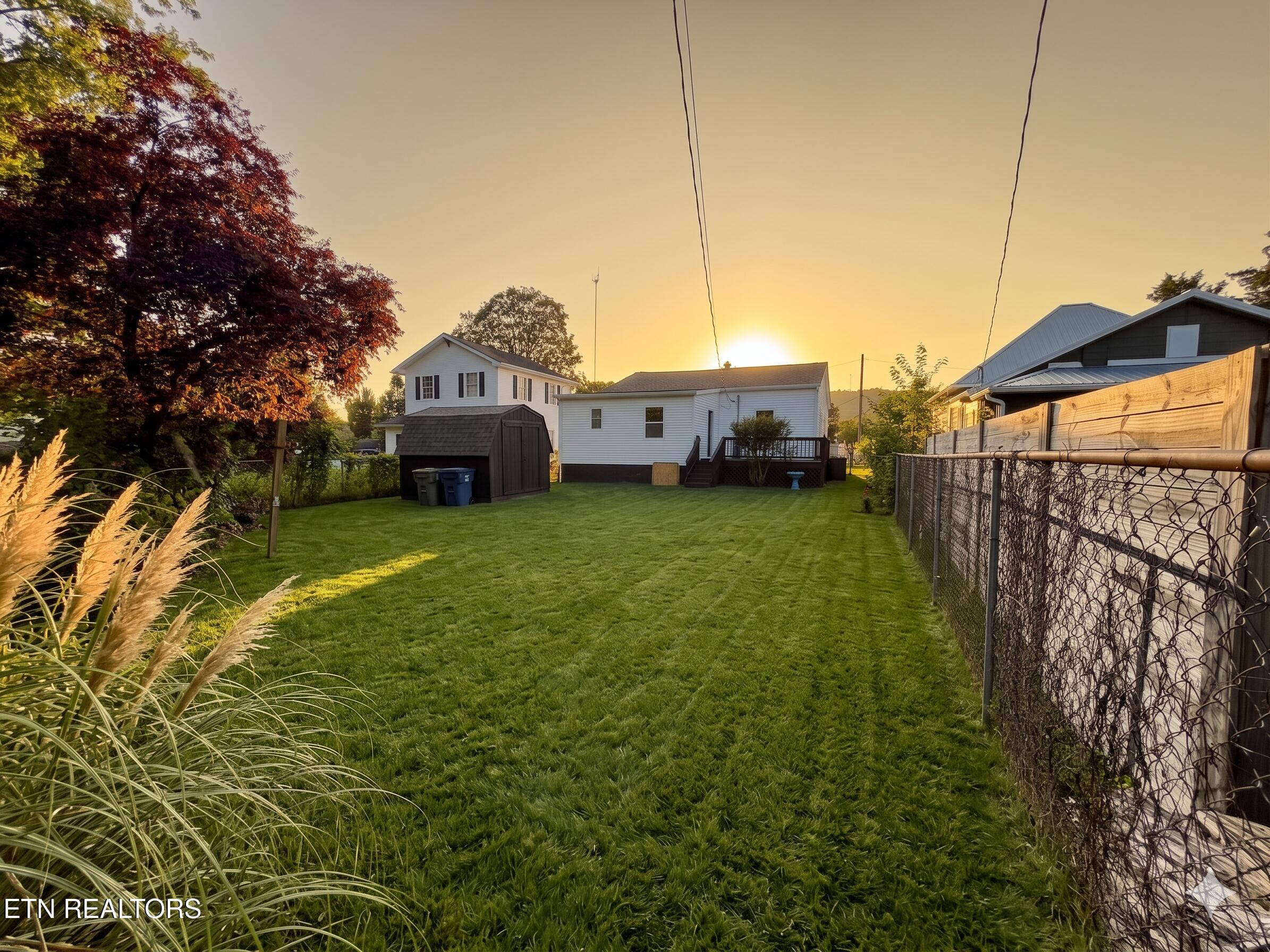 206 E Burwell Avenue Knoxville TN 37917