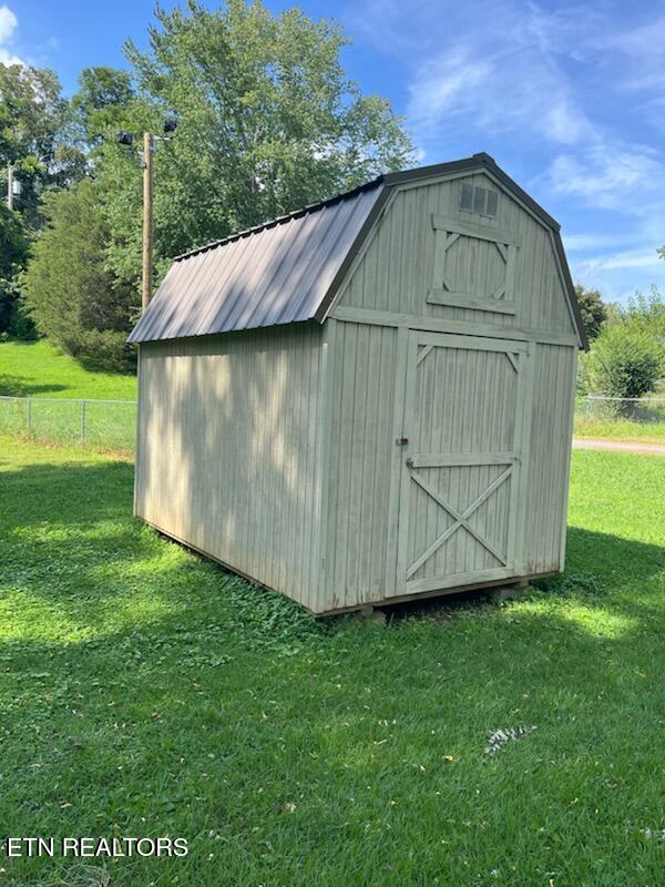517 E Central Avenue Lafollette TN 37766