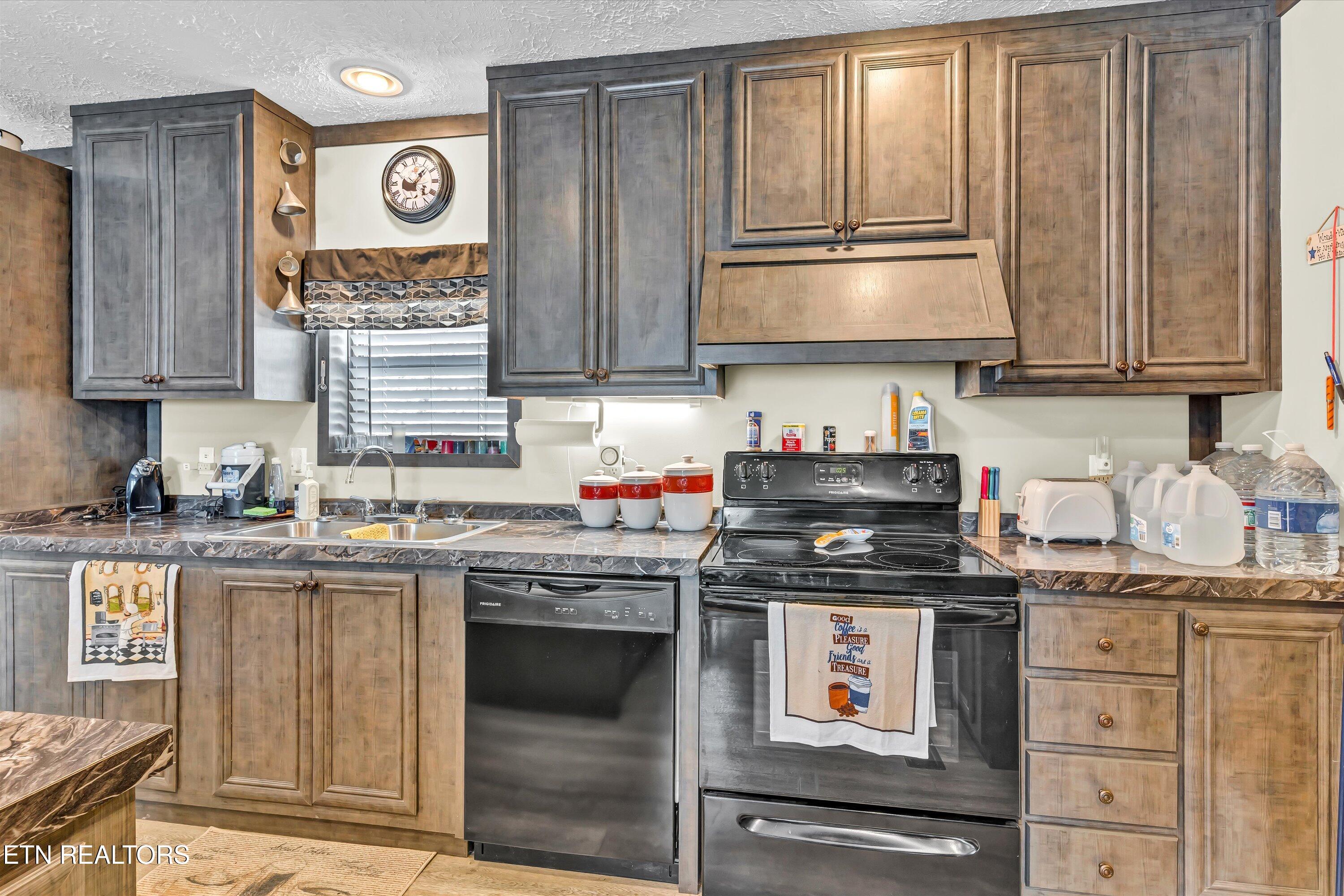 550 Ogle Drive Pigeon Forge TN 37863
