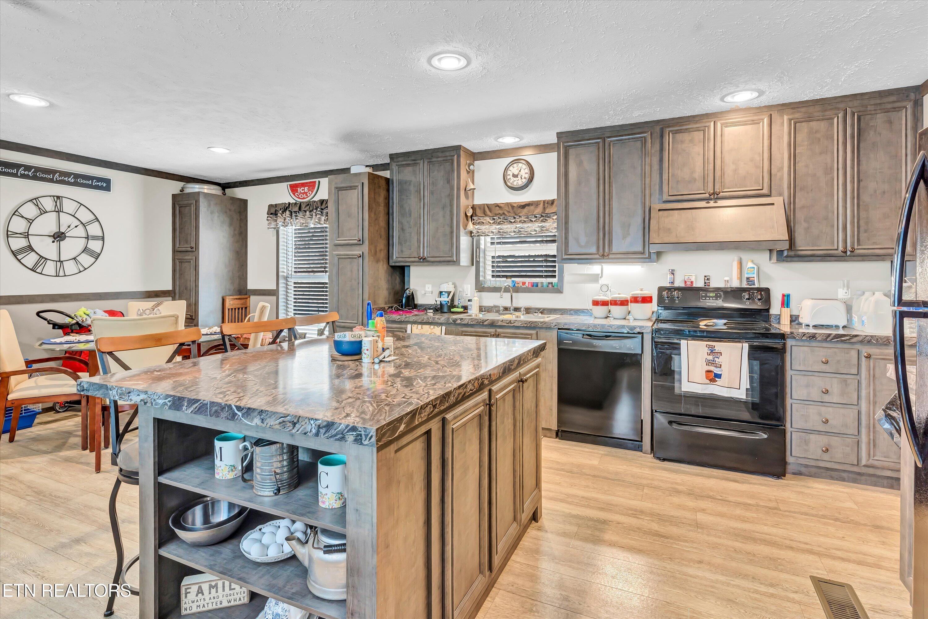 550 Ogle Drive Pigeon Forge TN 37863