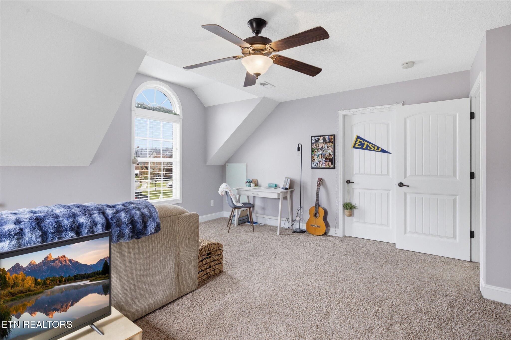 8447 Shoregate Lane Knoxville TN 37938