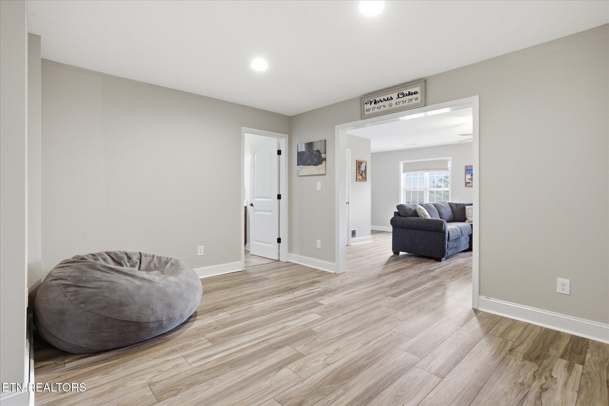 8447 Shoregate Lane Knoxville TN 37938
