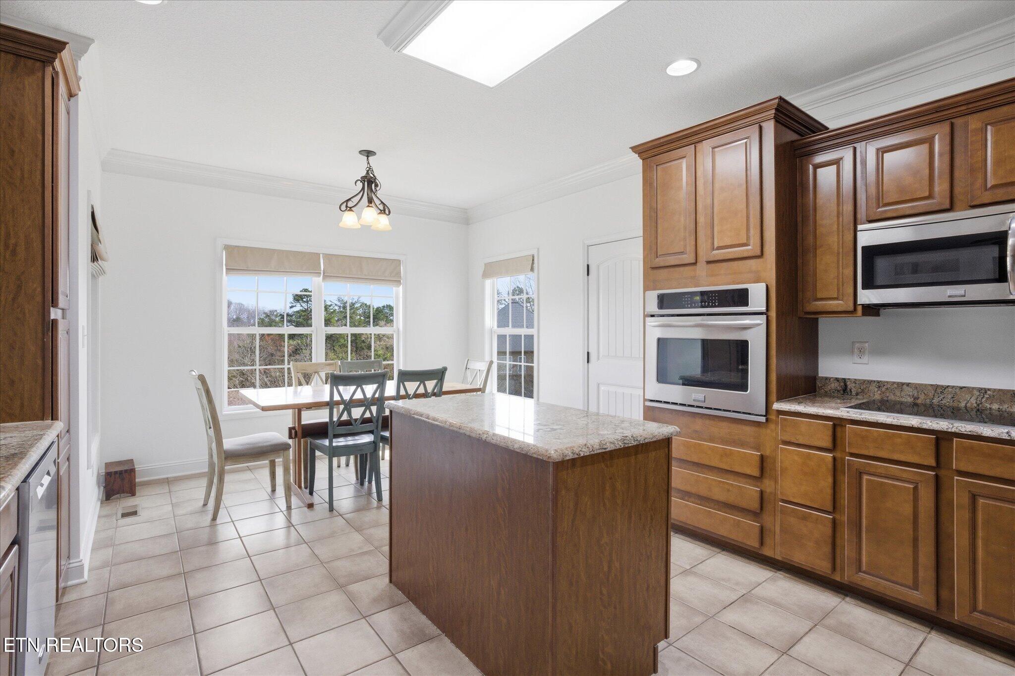 8447 Shoregate Lane Knoxville TN 37938