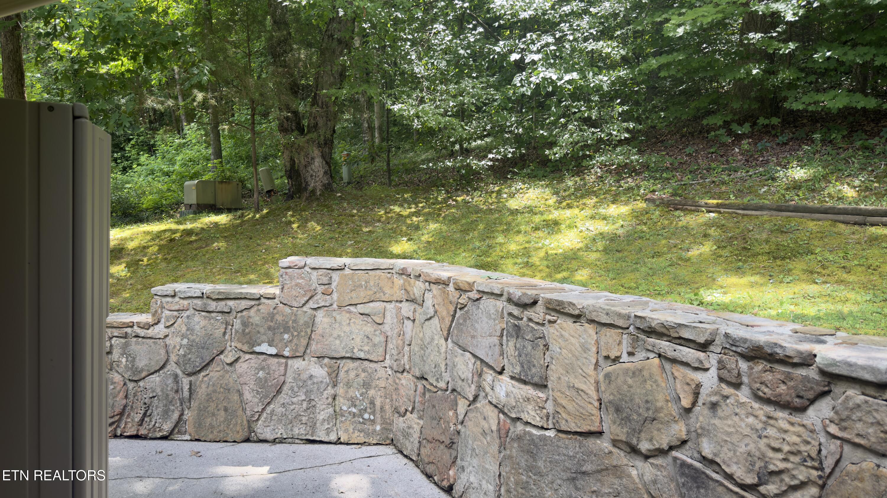 106 Hazleton Lane Oak Ridge TN 37830