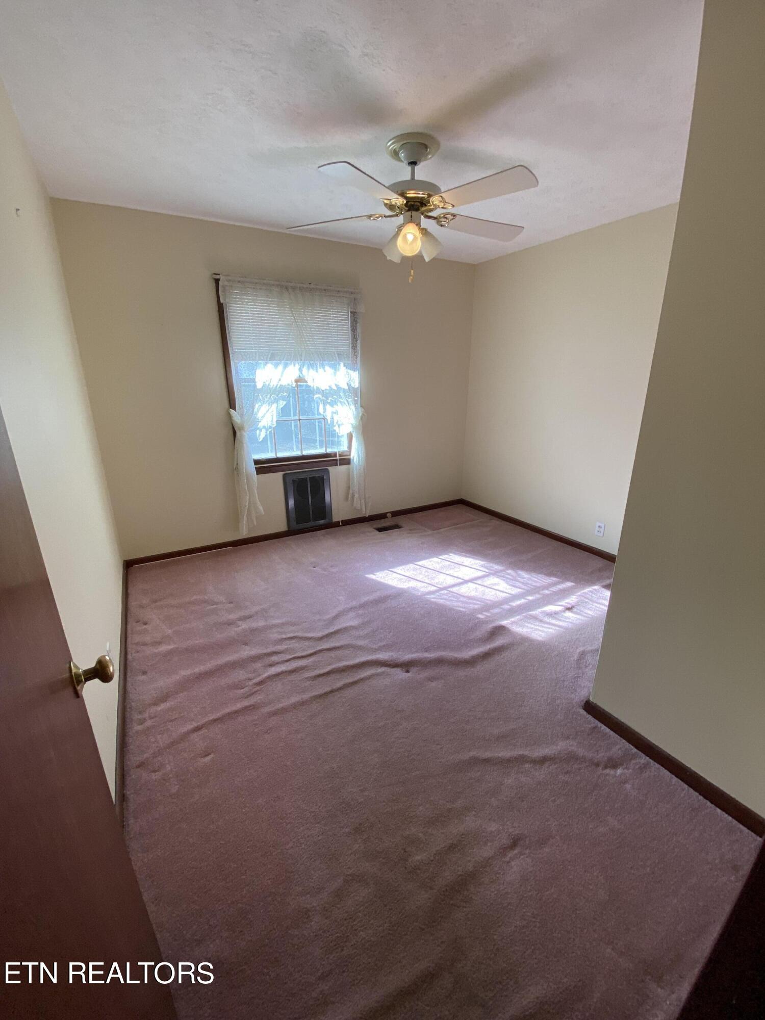 2938 Valley View Drive Knoxville TN 37917