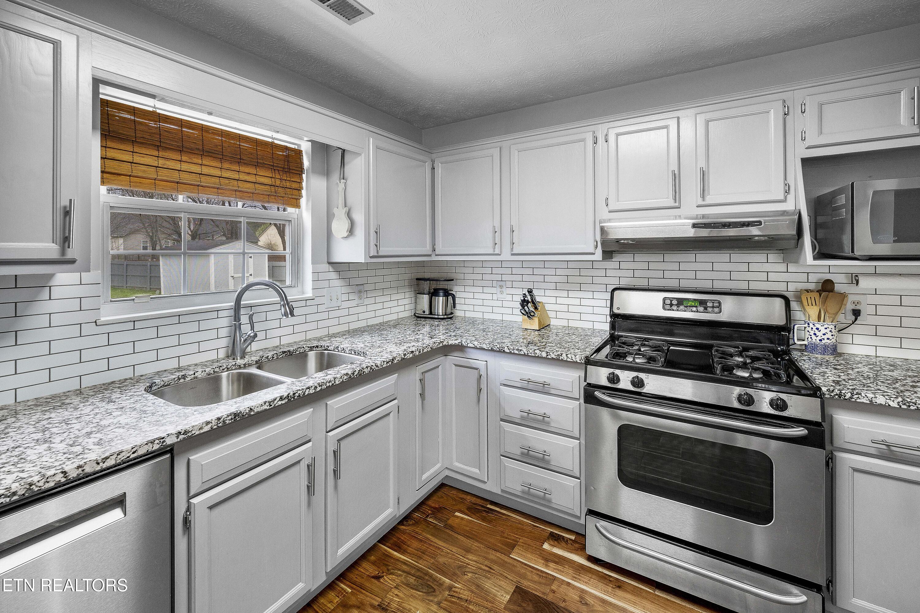 541 Bushwood Drive Knoxville TN 37918