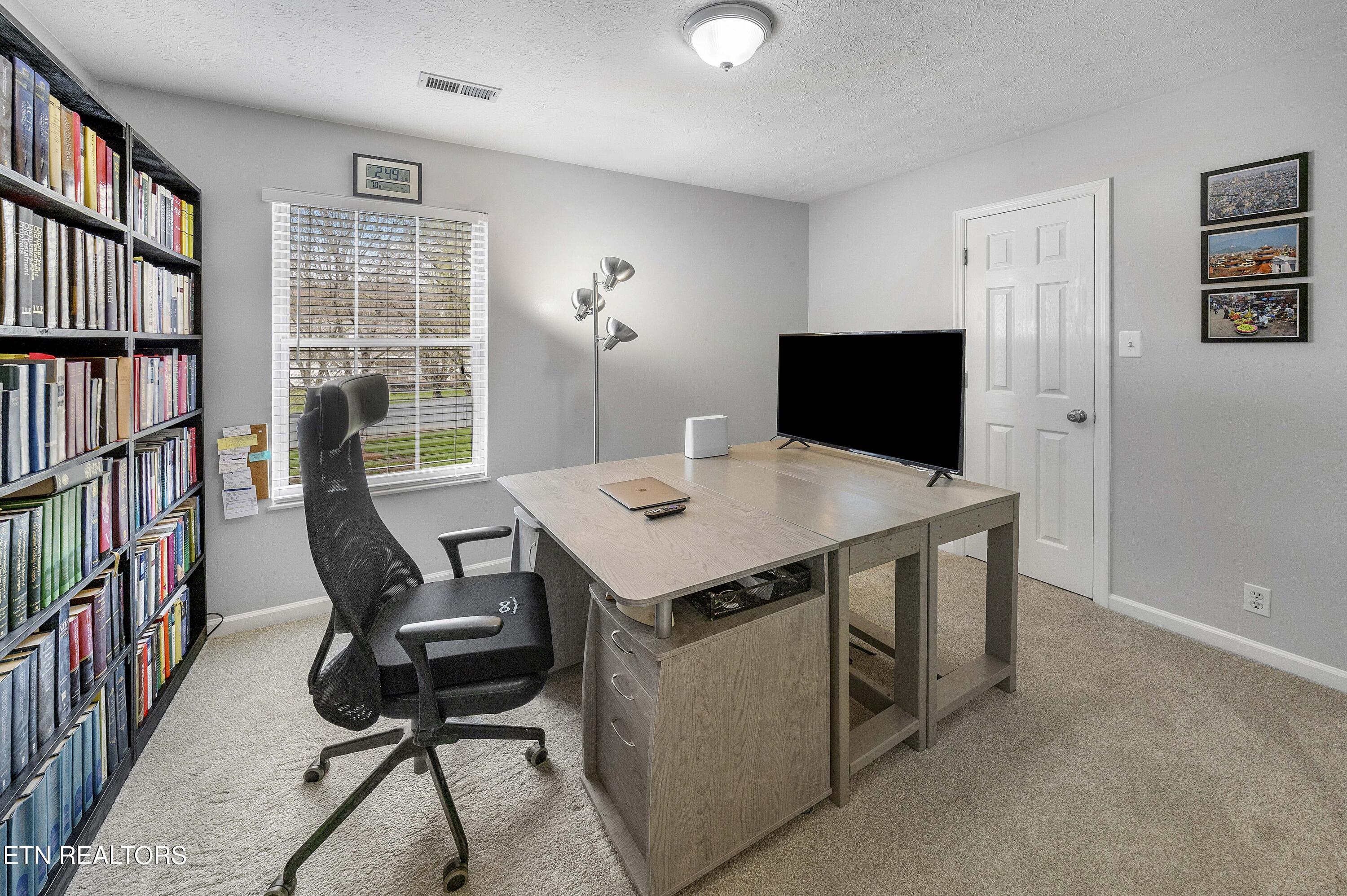541 Bushwood Drive Knoxville TN 37918