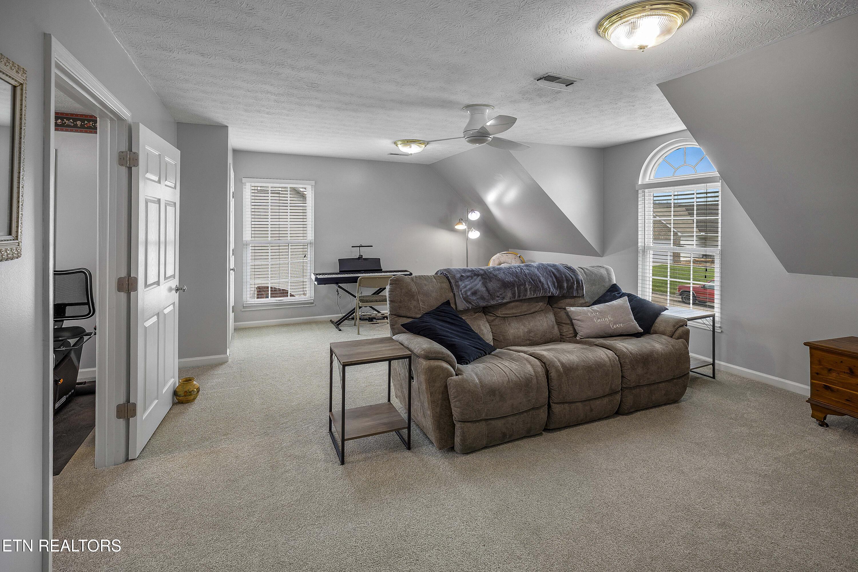 541 Bushwood Drive Knoxville TN 37918