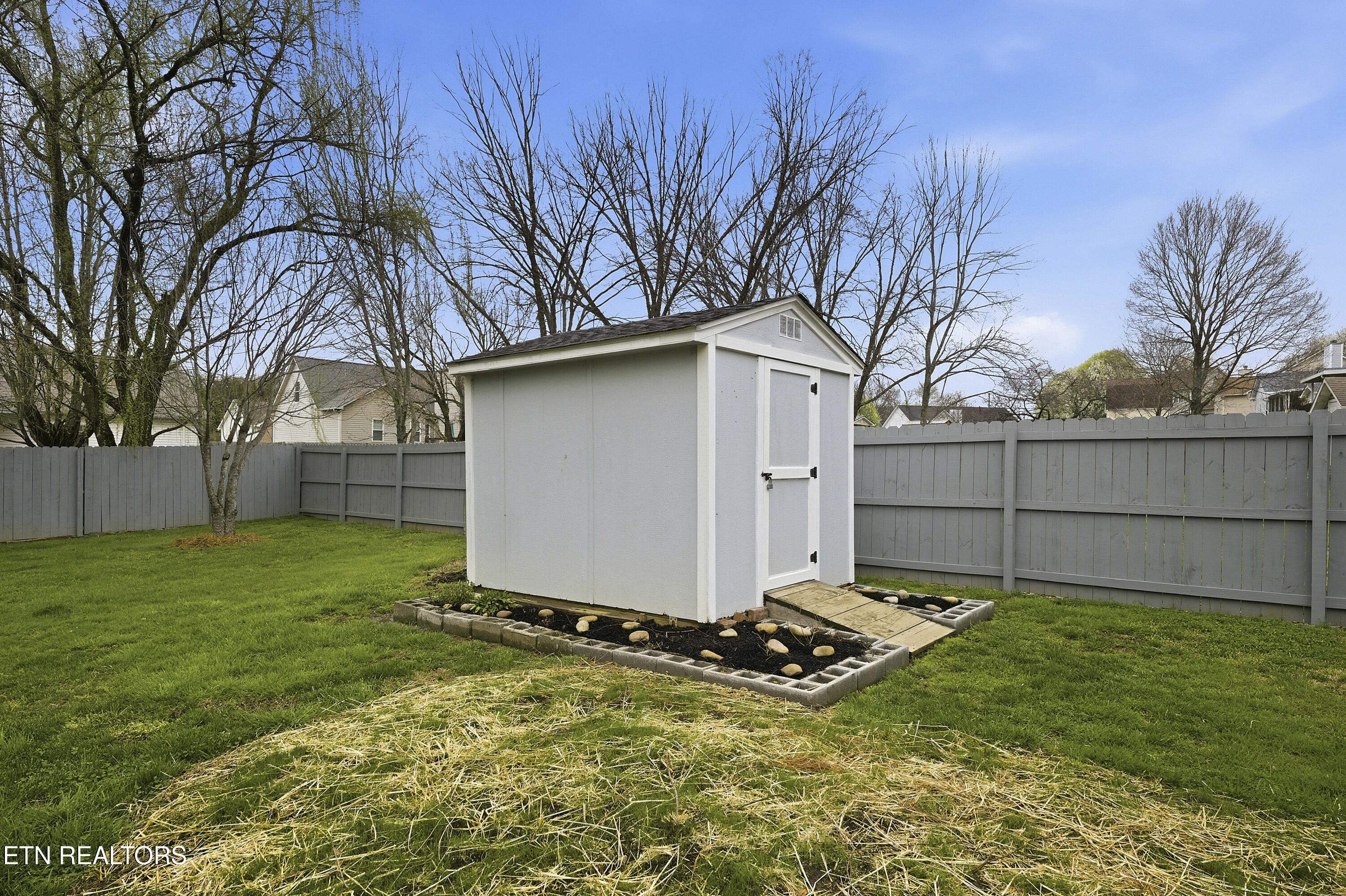 541 Bushwood Drive Knoxville TN 37918
