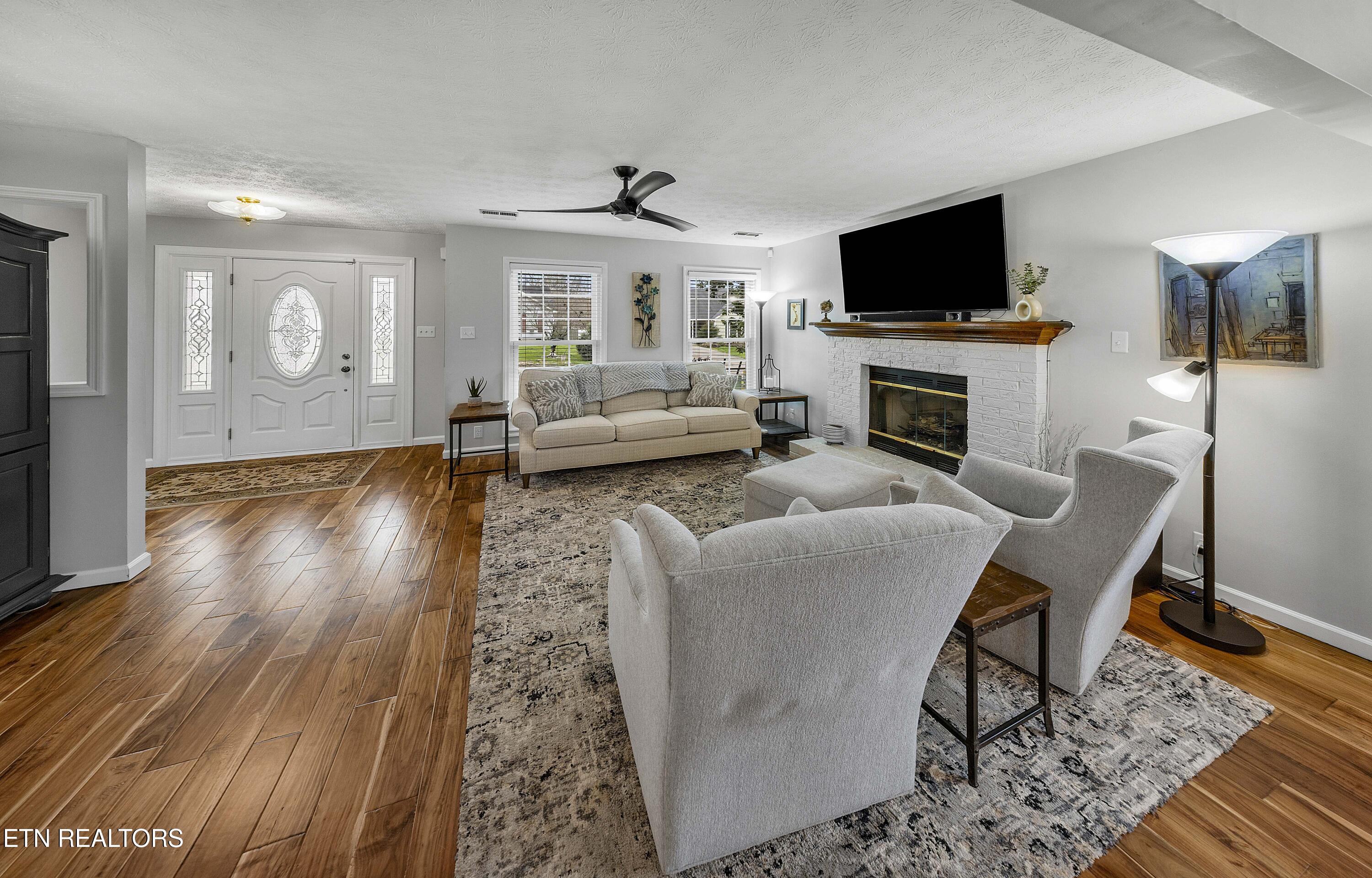 541 Bushwood Drive Knoxville TN 37918