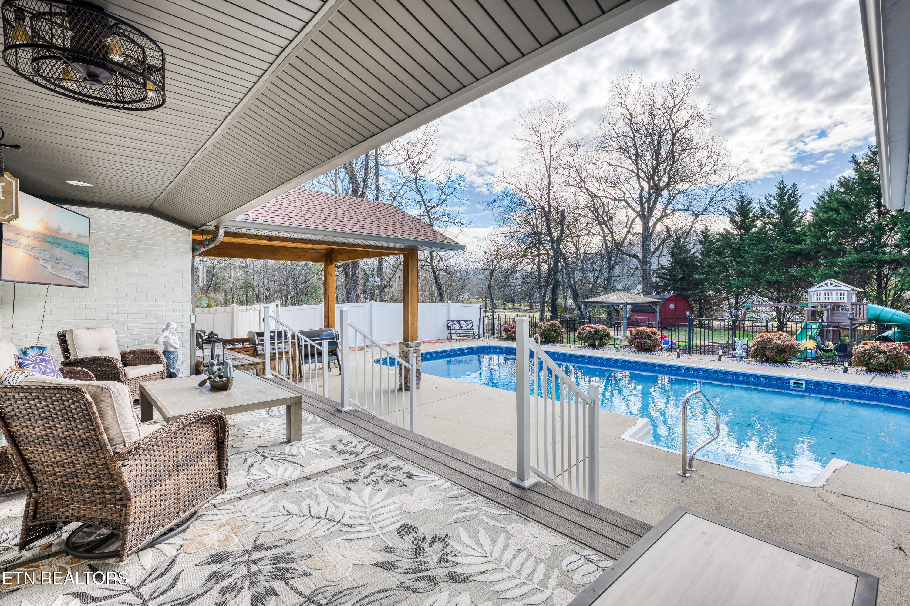 817 Montvue Avenue Kingston TN 37763