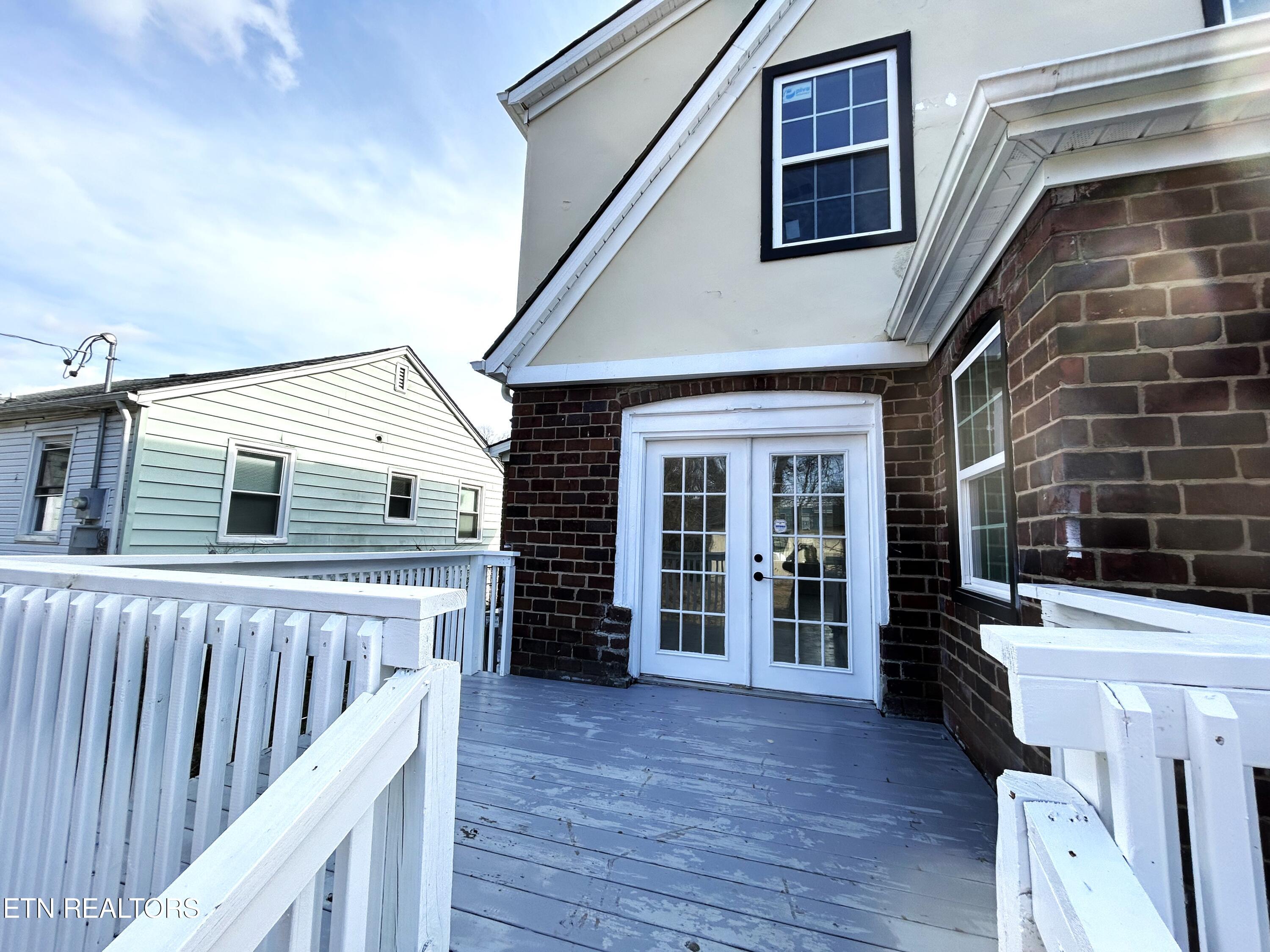 2313 Woodbine Avenue Knoxville TN 37917