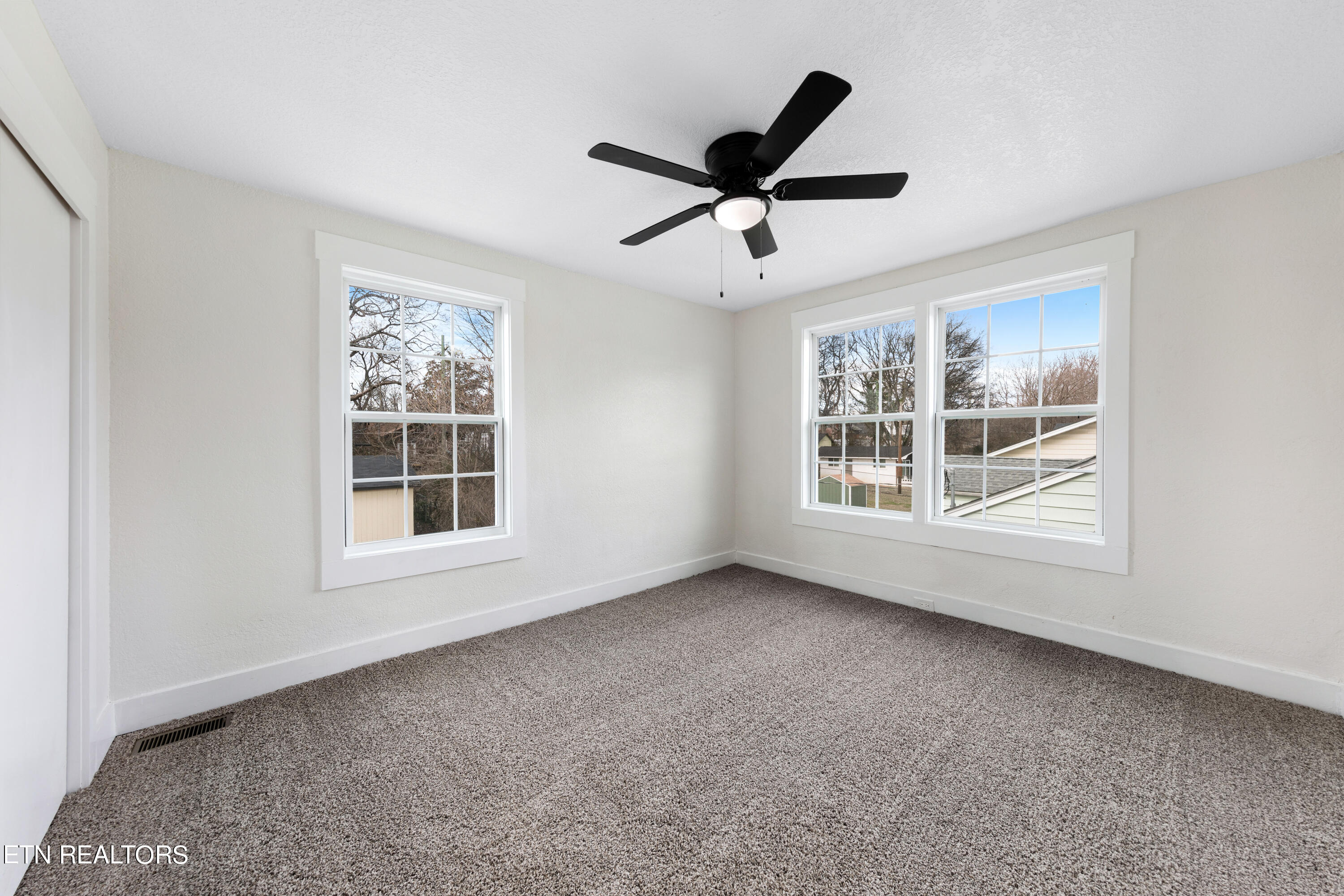 2313 Woodbine Avenue Knoxville TN 37917