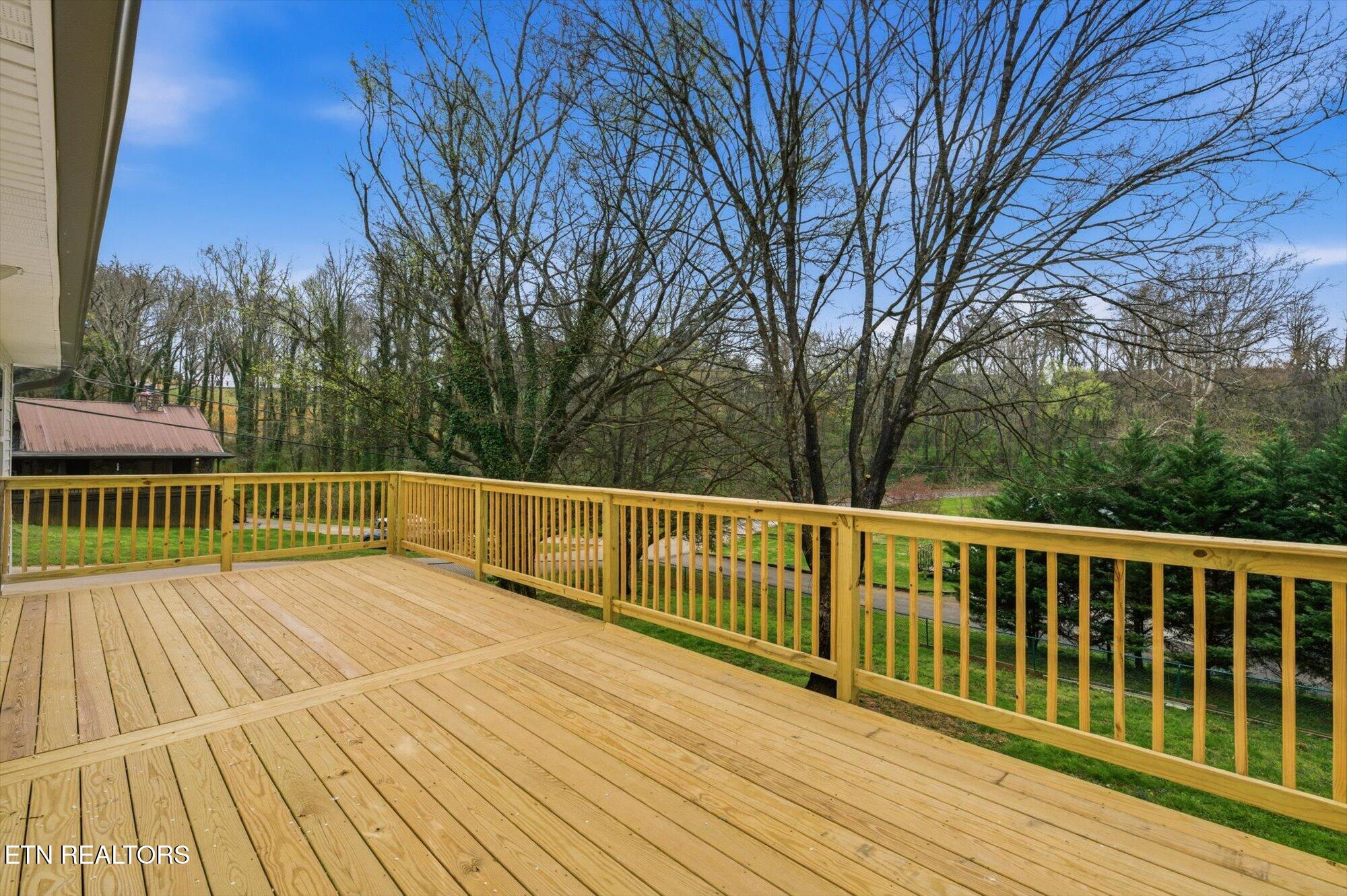2001 Wayne Circle Maryville TN 37804