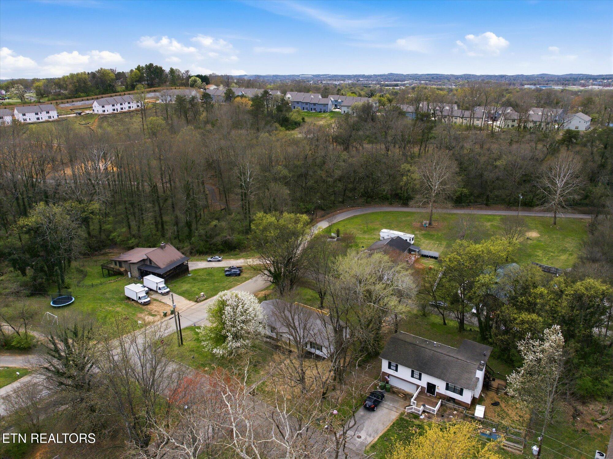 2001 Wayne Circle Maryville TN 37804
