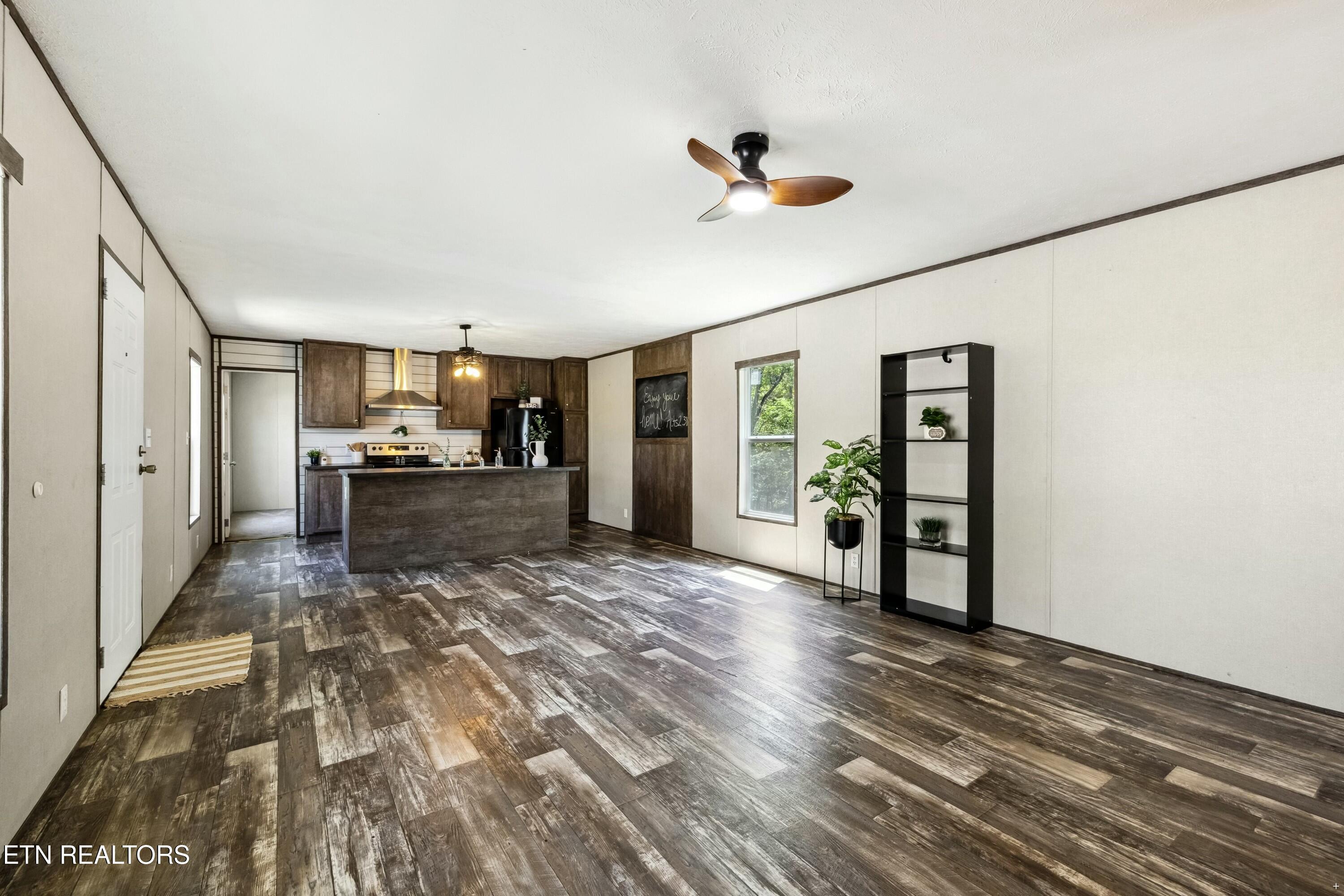 5112 Strawberry Plains Pike Knoxville TN 37914