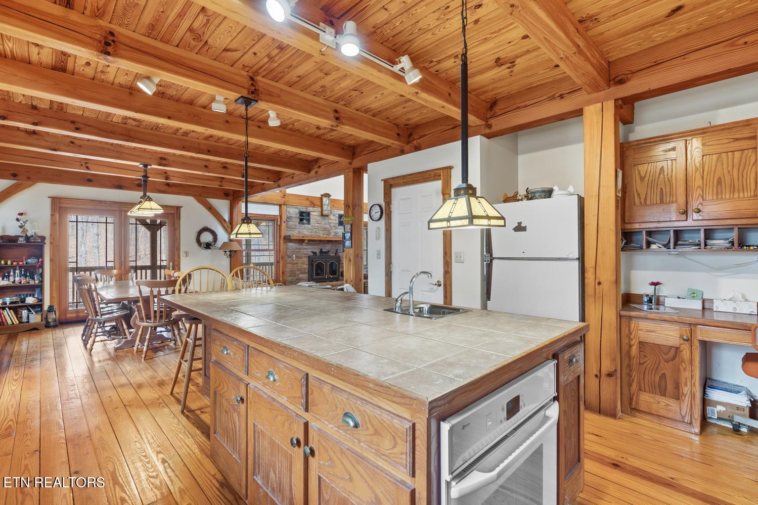 547 SE Hughes Road Cleveland TN 37323