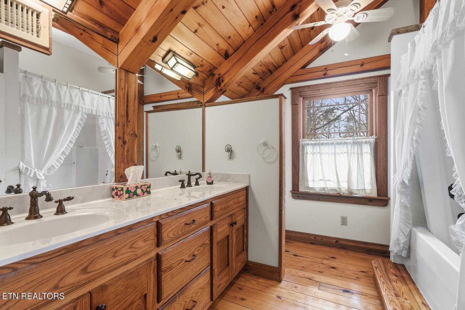 547 SE Hughes Road Cleveland TN 37323