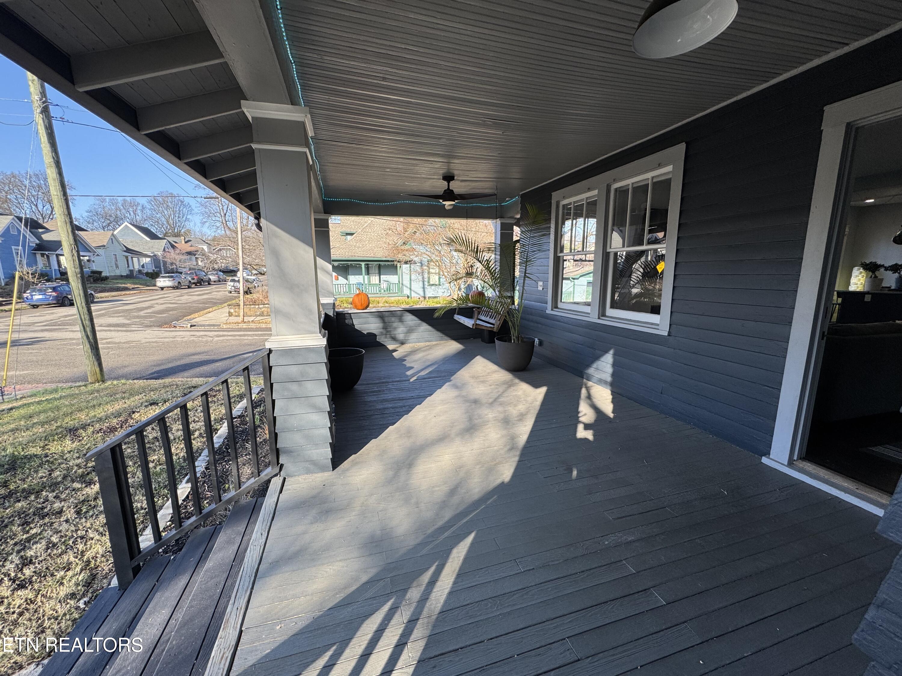 205 Leonard Place Knoxville TN 37917