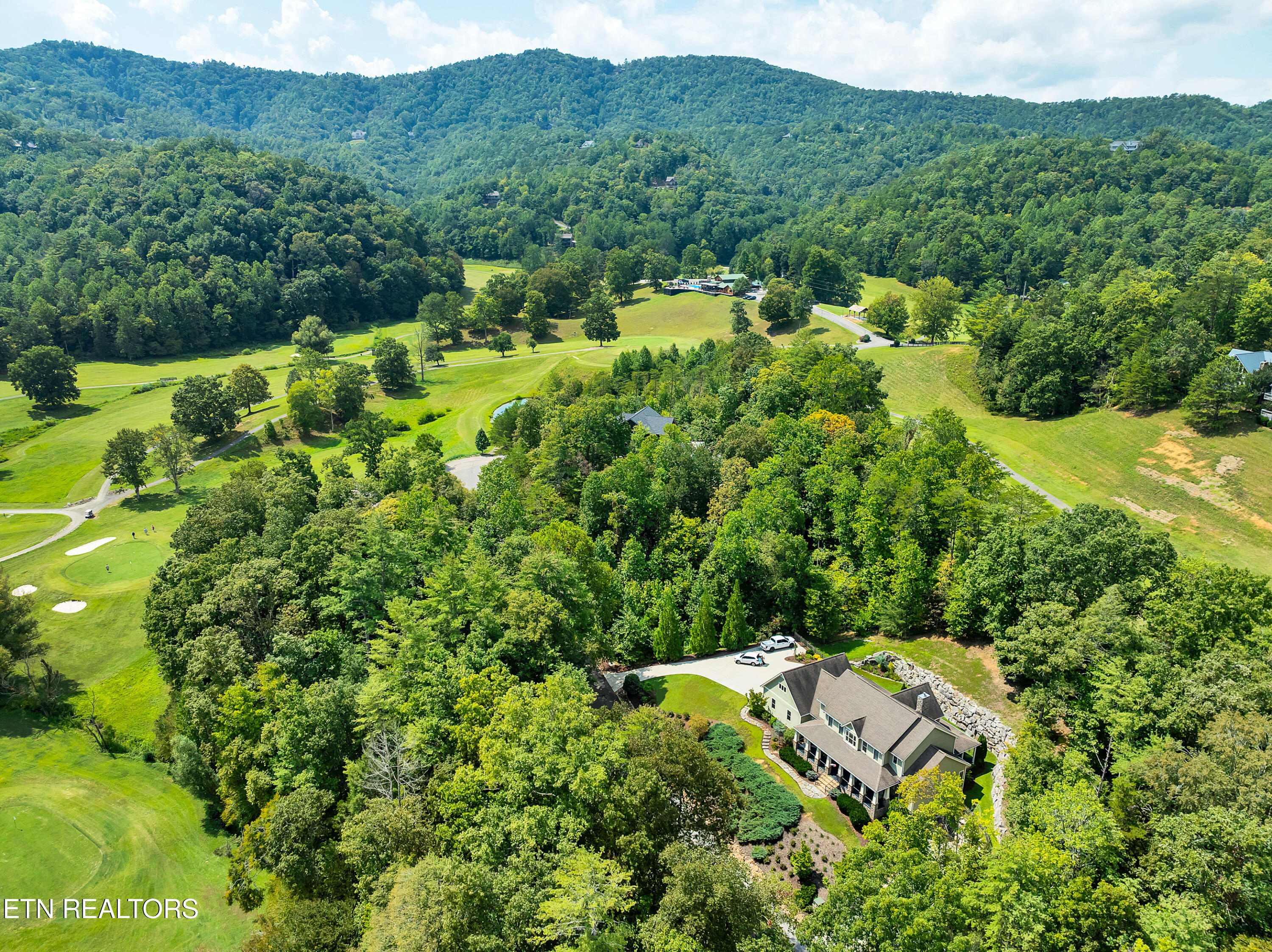 731 Hunters Run Road Townsend TN 37882