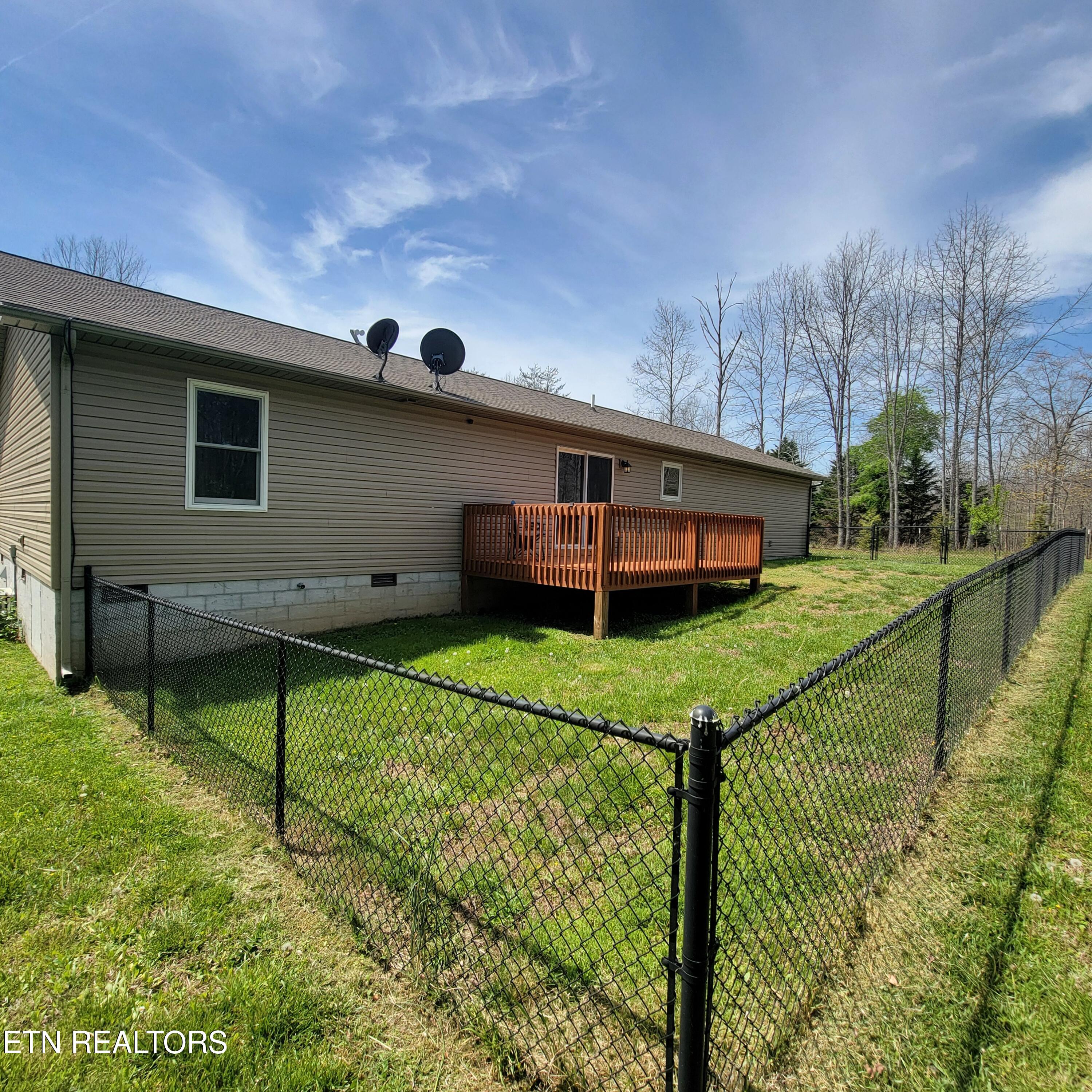 1039 Gray Eagle Drive Crossville TN 38572