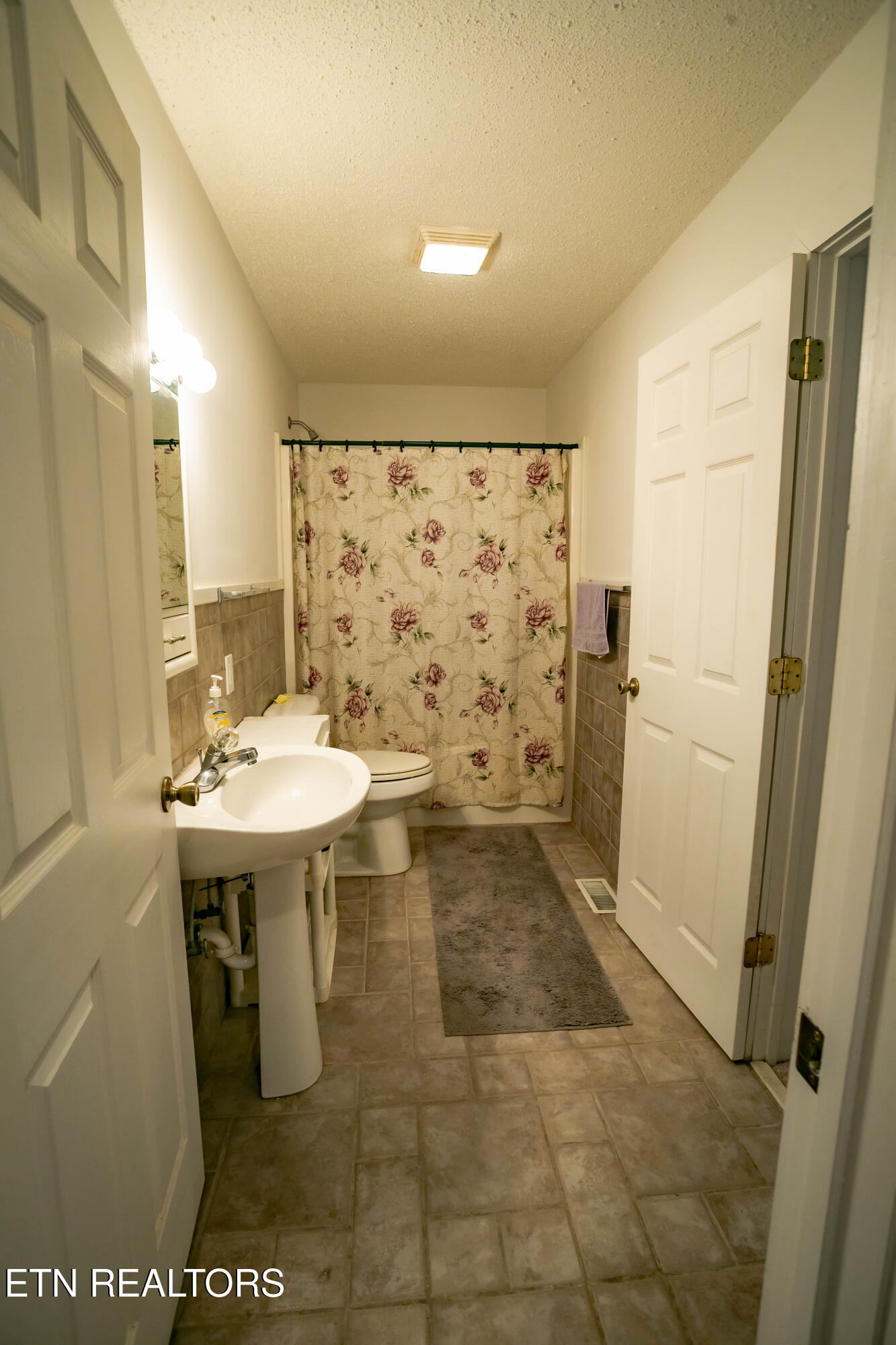 3624 Katy Hollar Road Sevierville TN 37862