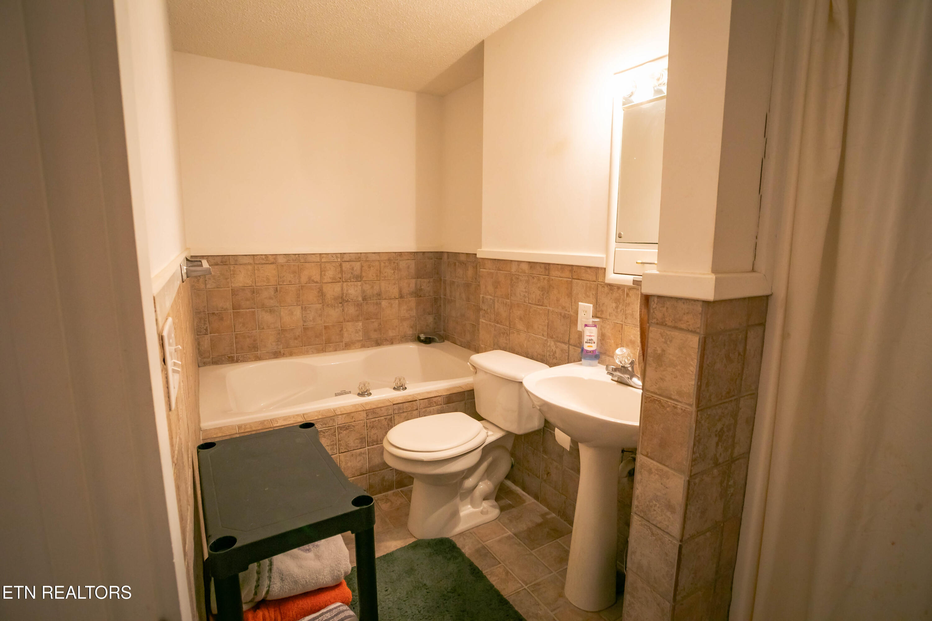 3624 Katy Hollar Road Sevierville TN 37862